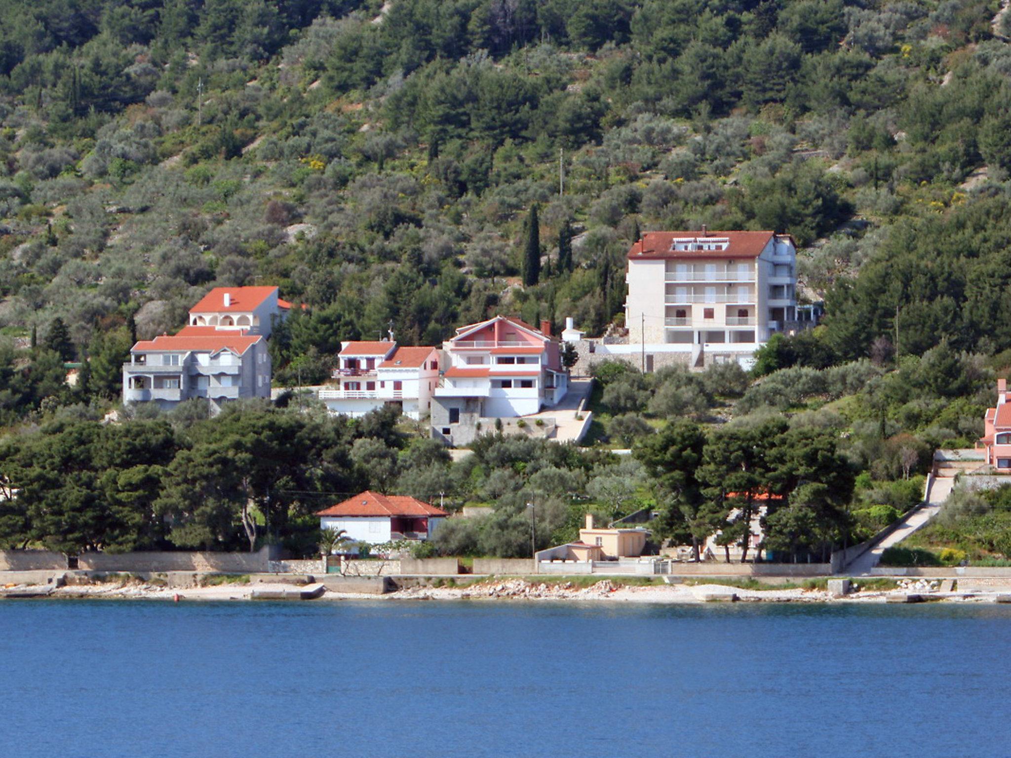 Foto 13 - Haus mit 3 Schlafzimmern in Kali mit schwimmbad und blick aufs meer