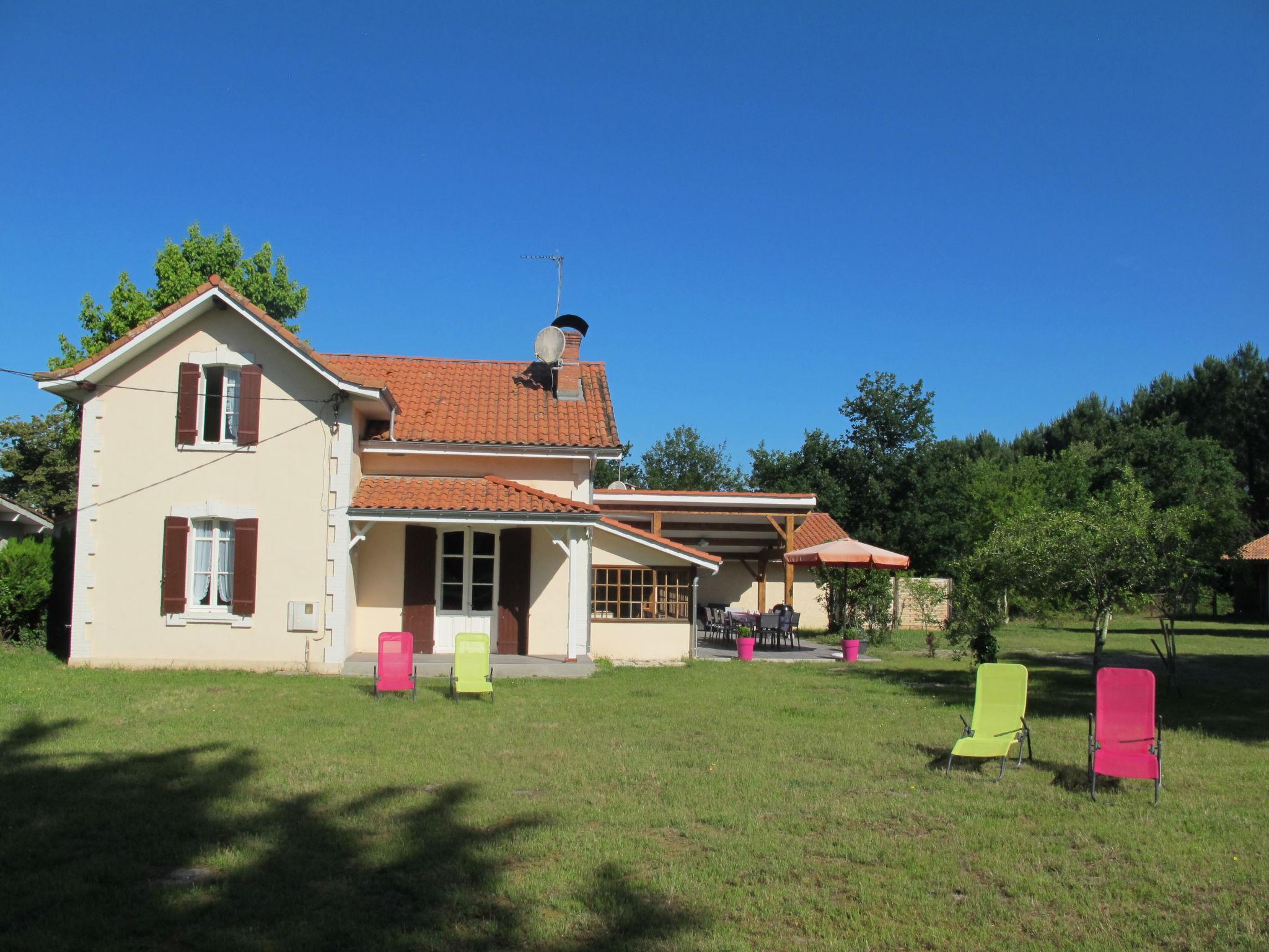 Photo 24 - Maison de 4 chambres à Mimizan avec jardin et terrasse