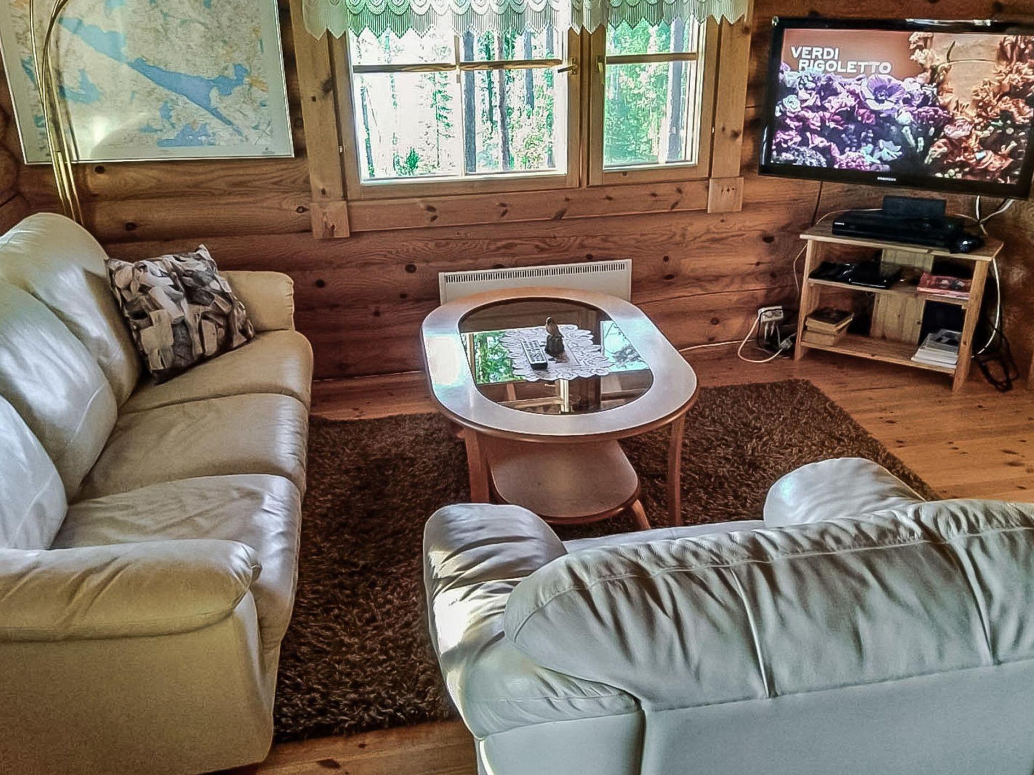 Foto 8 - Casa con 2 camere da letto a Rautjärvi con sauna e vasca idromassaggio