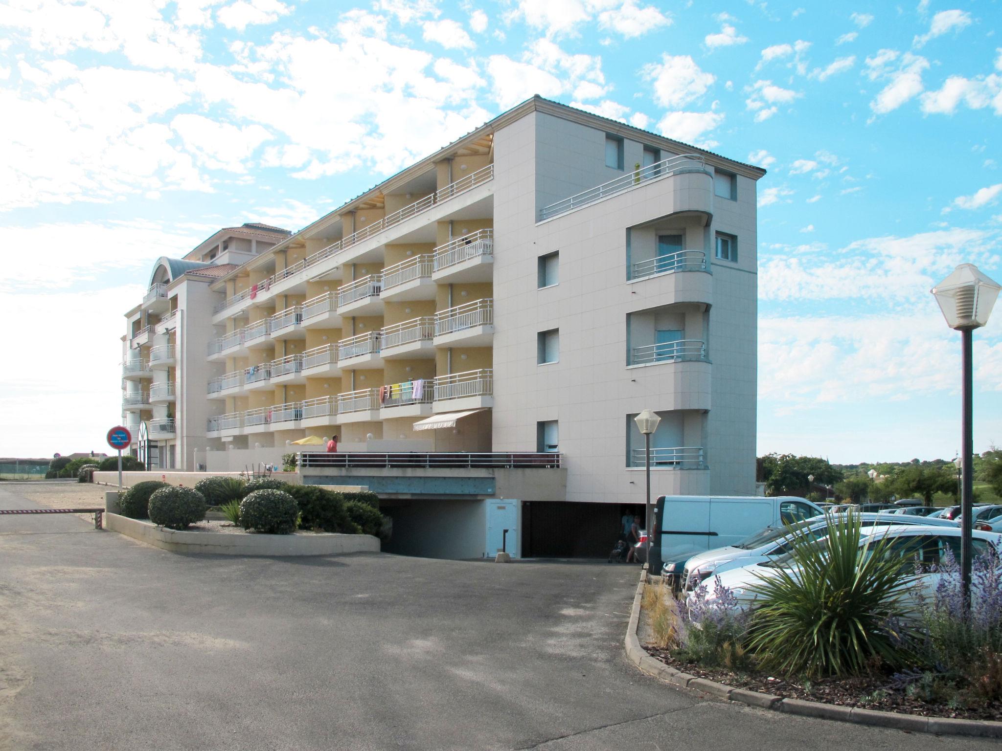 Foto 17 - Apartamento de 2 habitaciones en Saint-Jean-de-Monts con piscina