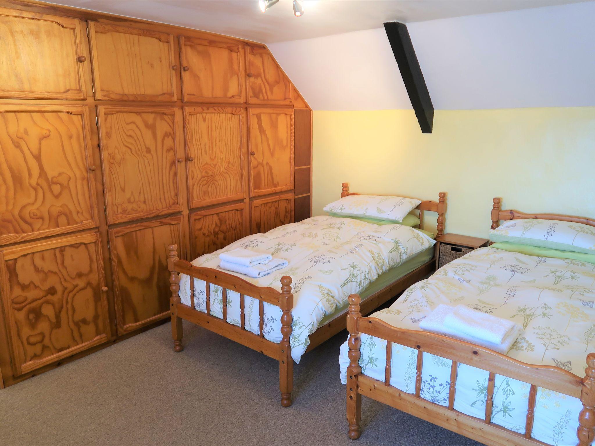 Foto 14 - Haus mit 2 Schlafzimmern in Taunton mit garten