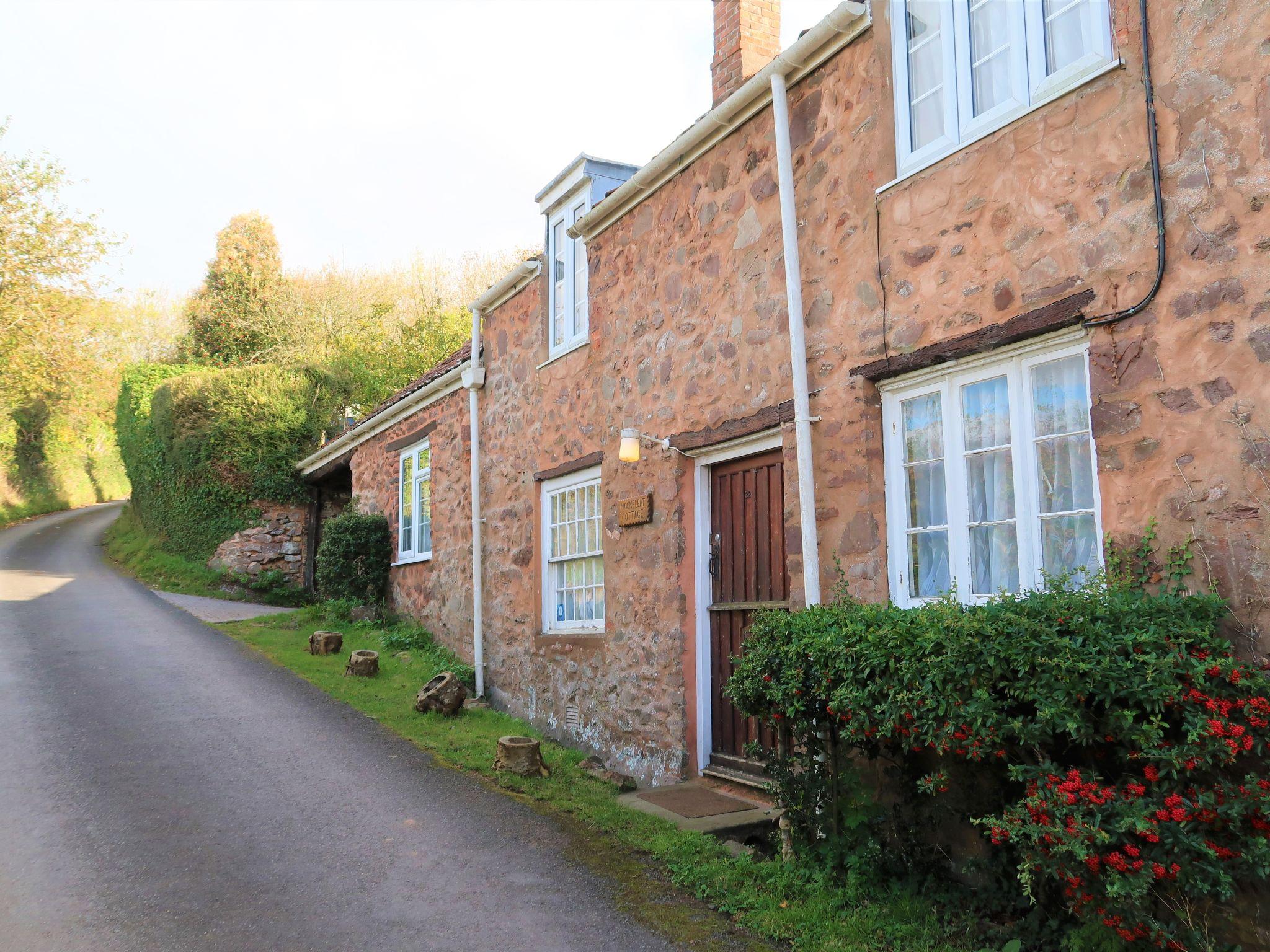 Photo 31 - 2 bedroom House in Taunton with garden