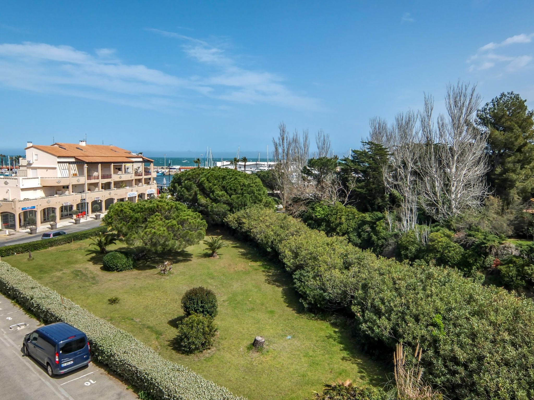 Foto 5 - Apartment mit 1 Schlafzimmer in Saint-Cyprien mit blick aufs meer