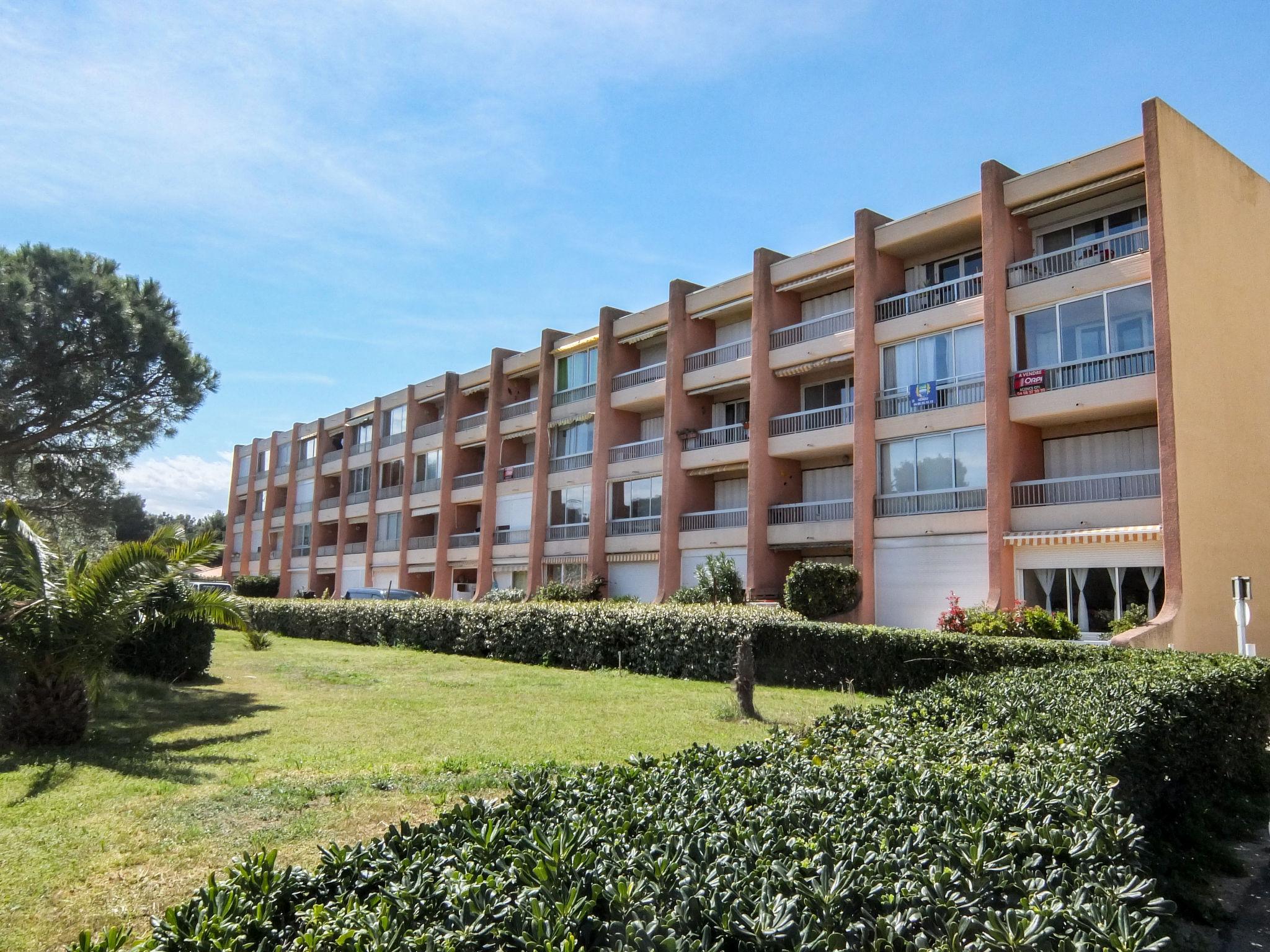 Foto 1 - Apartment mit 1 Schlafzimmer in Saint-Cyprien mit blick aufs meer