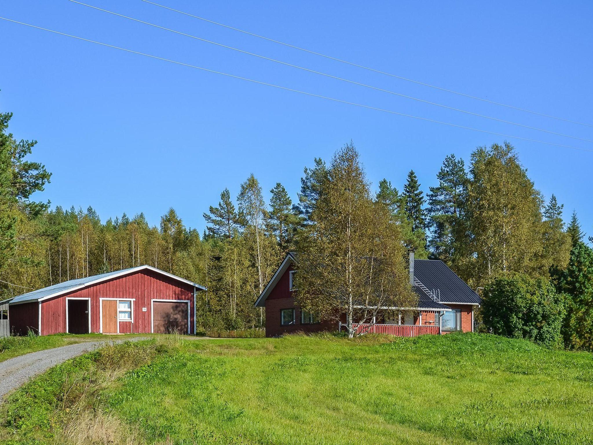 Foto 1 - Casa de 4 quartos em Iisalmi com sauna