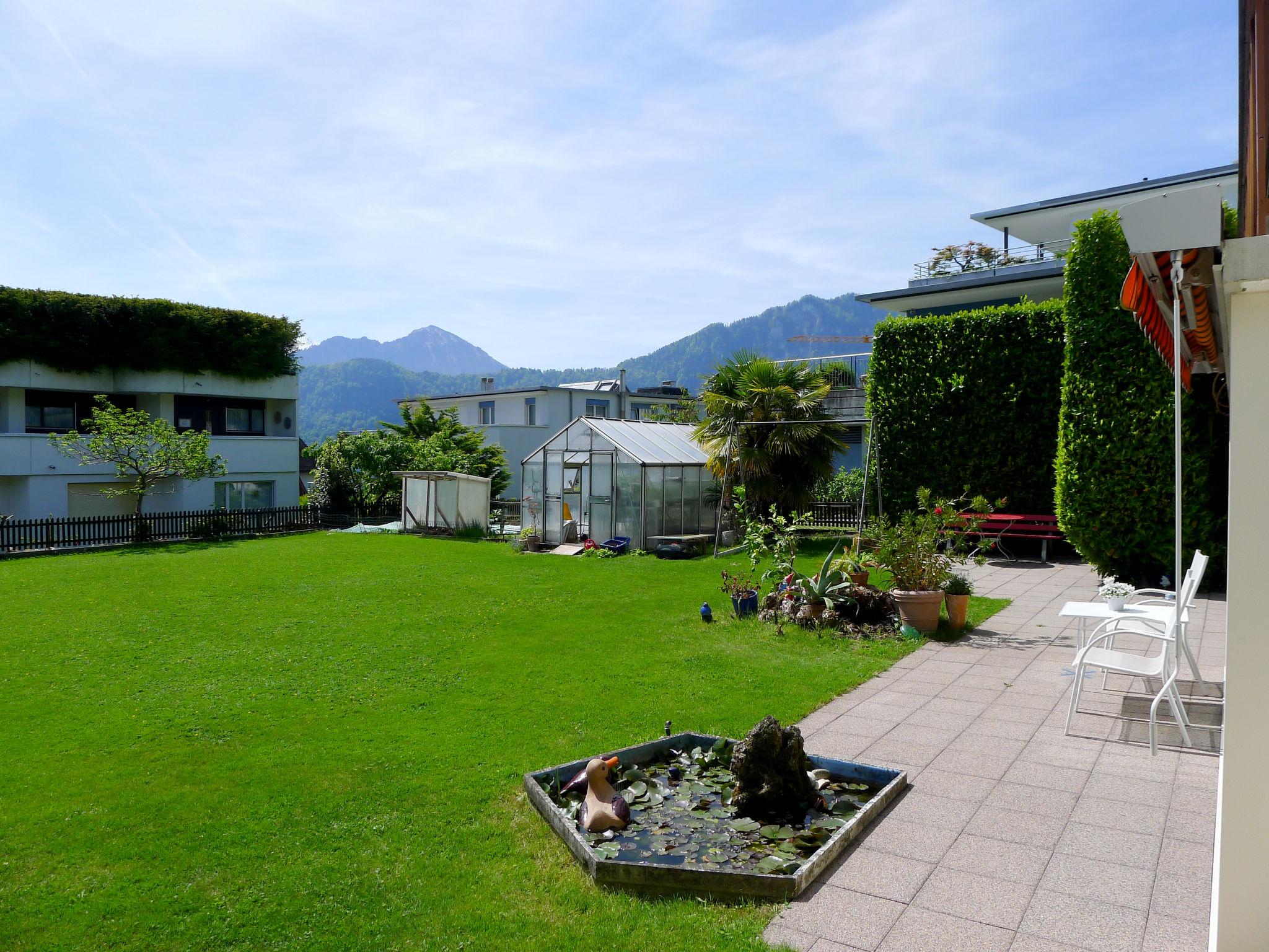 Photo 15 - Appartement de 1 chambre à Weggis avec jardin et vues sur la montagne