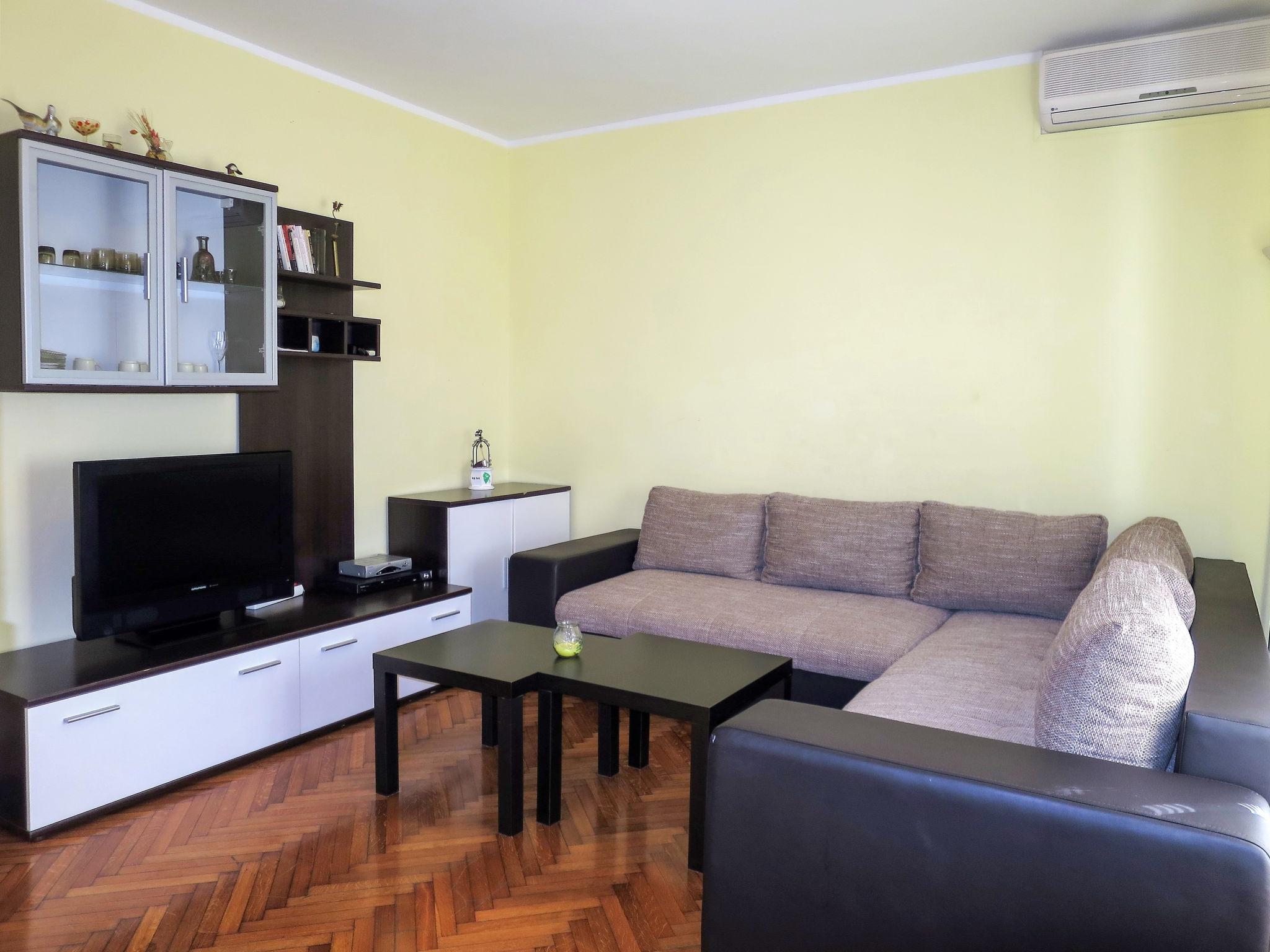 Foto 4 - Apartamento de 1 quarto em Labin com terraço