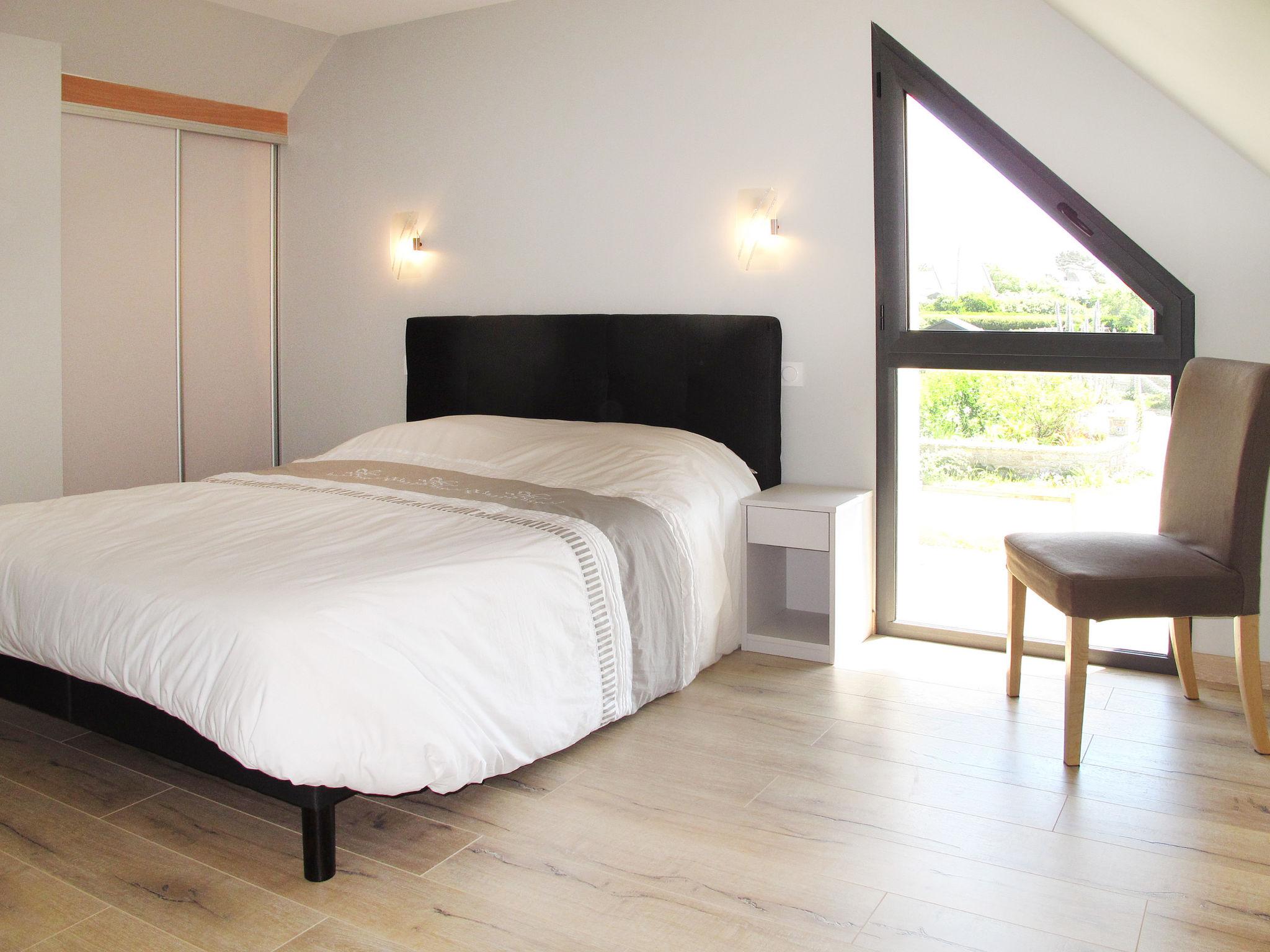 Foto 4 - Apartment mit 2 Schlafzimmern in Plounéour-Brignogan-plages mit blick aufs meer