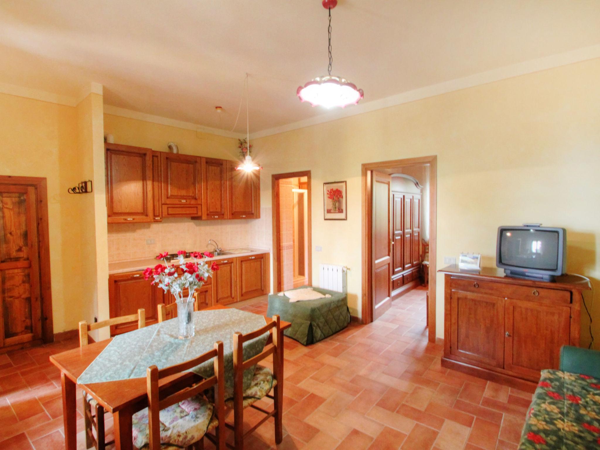 Foto 3 - Apartamento de 1 habitación en Lamporecchio con piscina