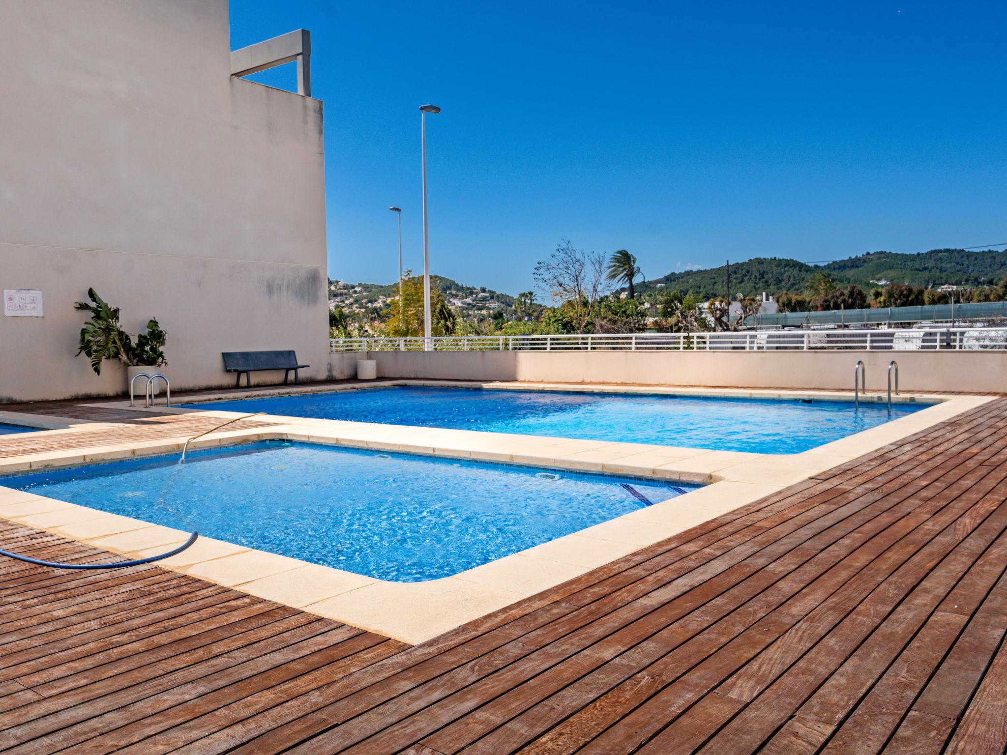 Photo 2 - Appartement de 3 chambres à Jávea avec piscine et vues à la mer