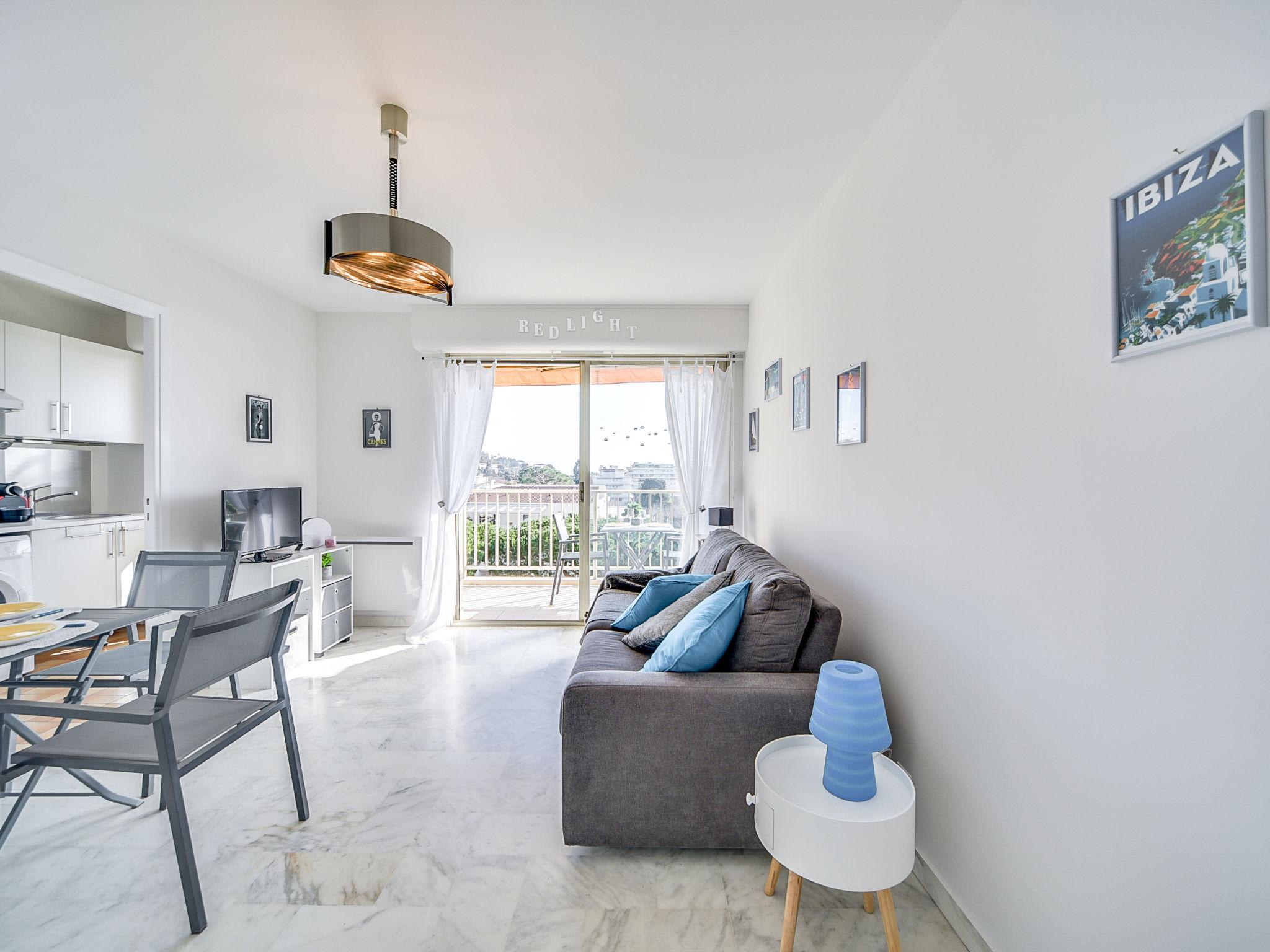 Foto 6 - Apartamento em Cannes com terraço e vistas do mar