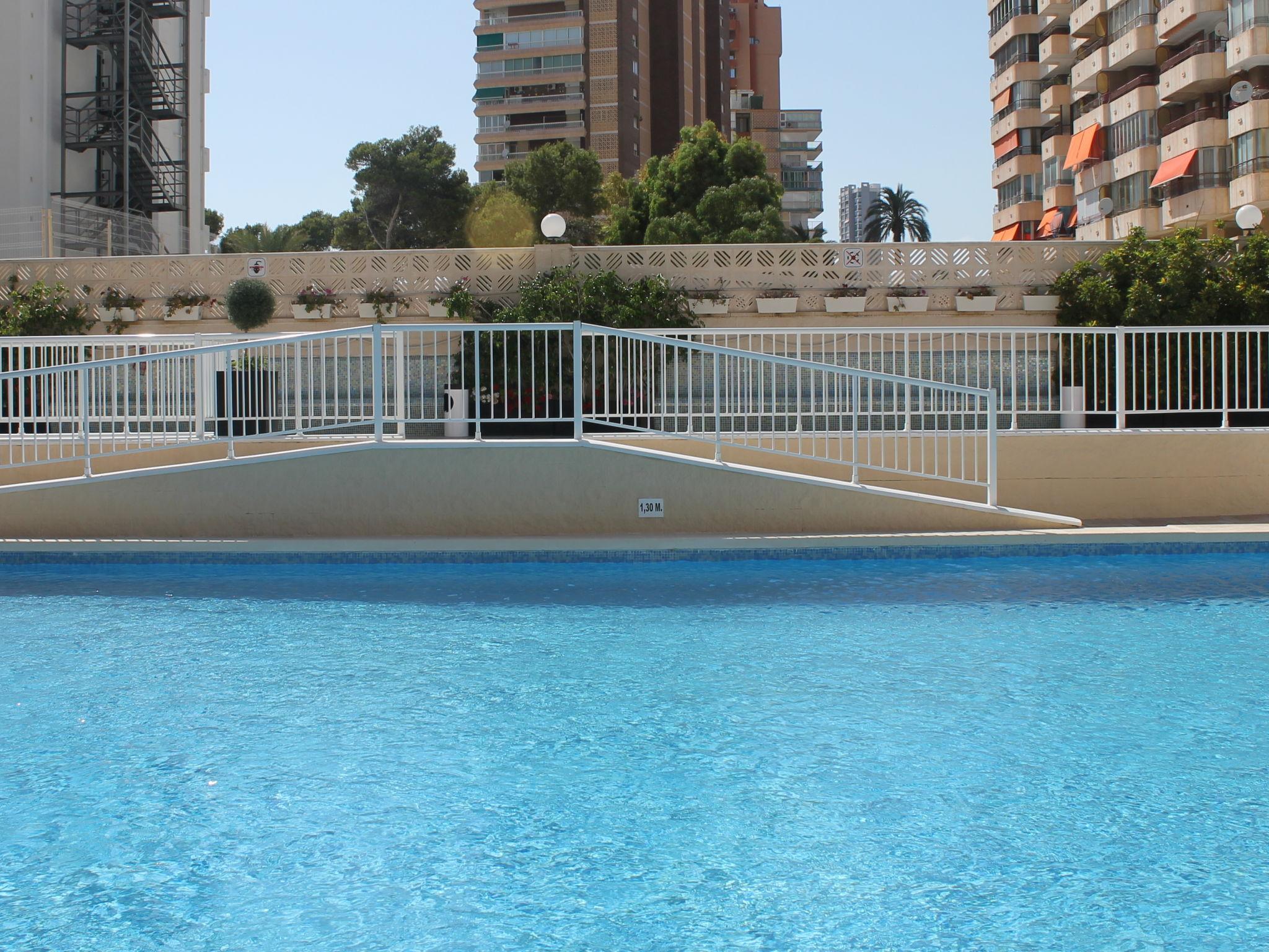 Foto 22 - Apartamento de 3 habitaciones en Benidorm con piscina y vistas al mar