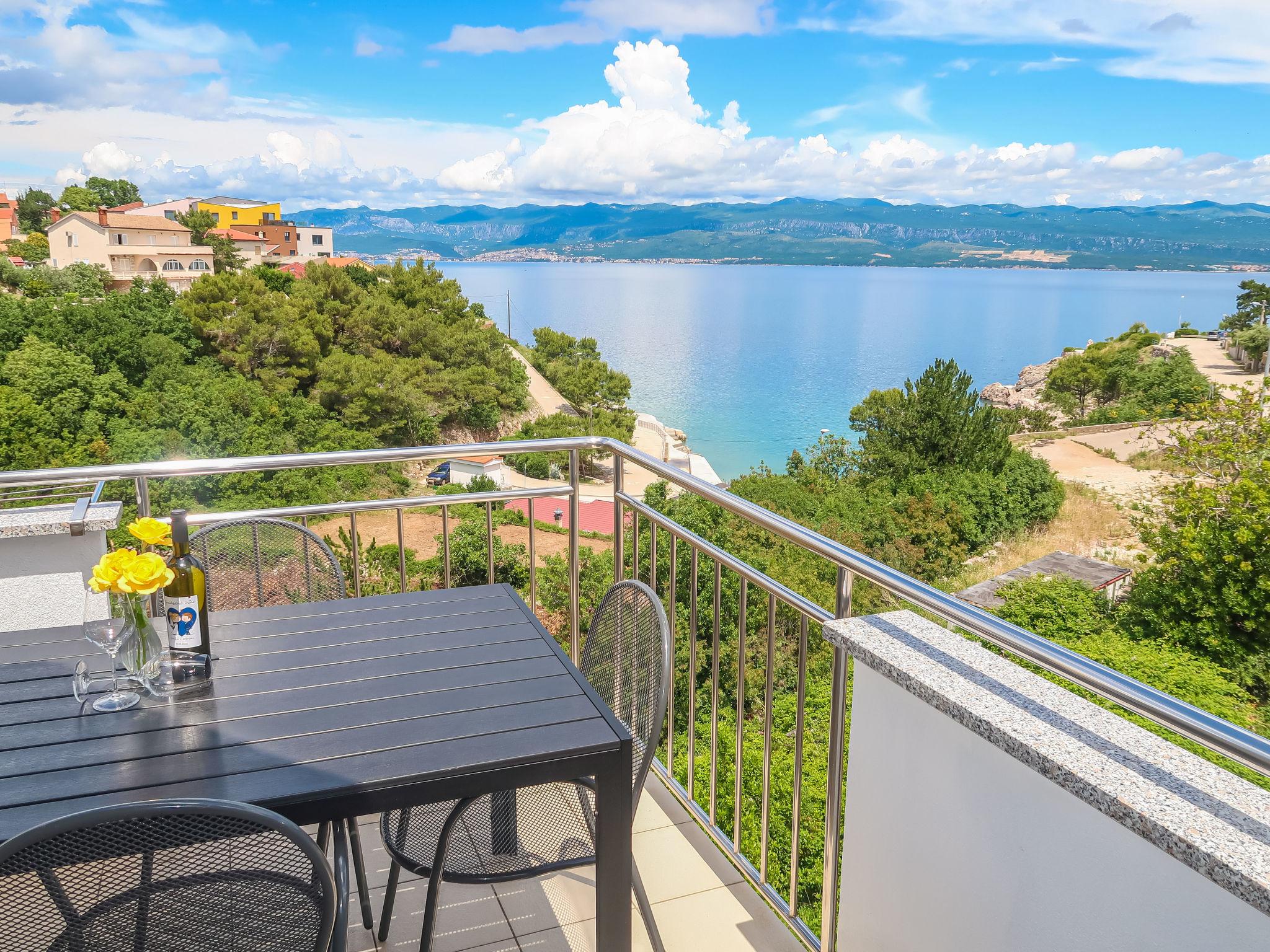 Photo 1 - 2 bedroom Apartment in Vrbnik with garden