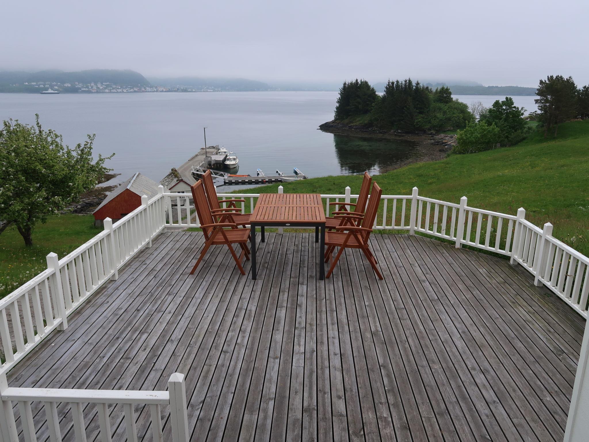 Photo 2 - Maison de 2 chambres à Askvoll avec terrasse