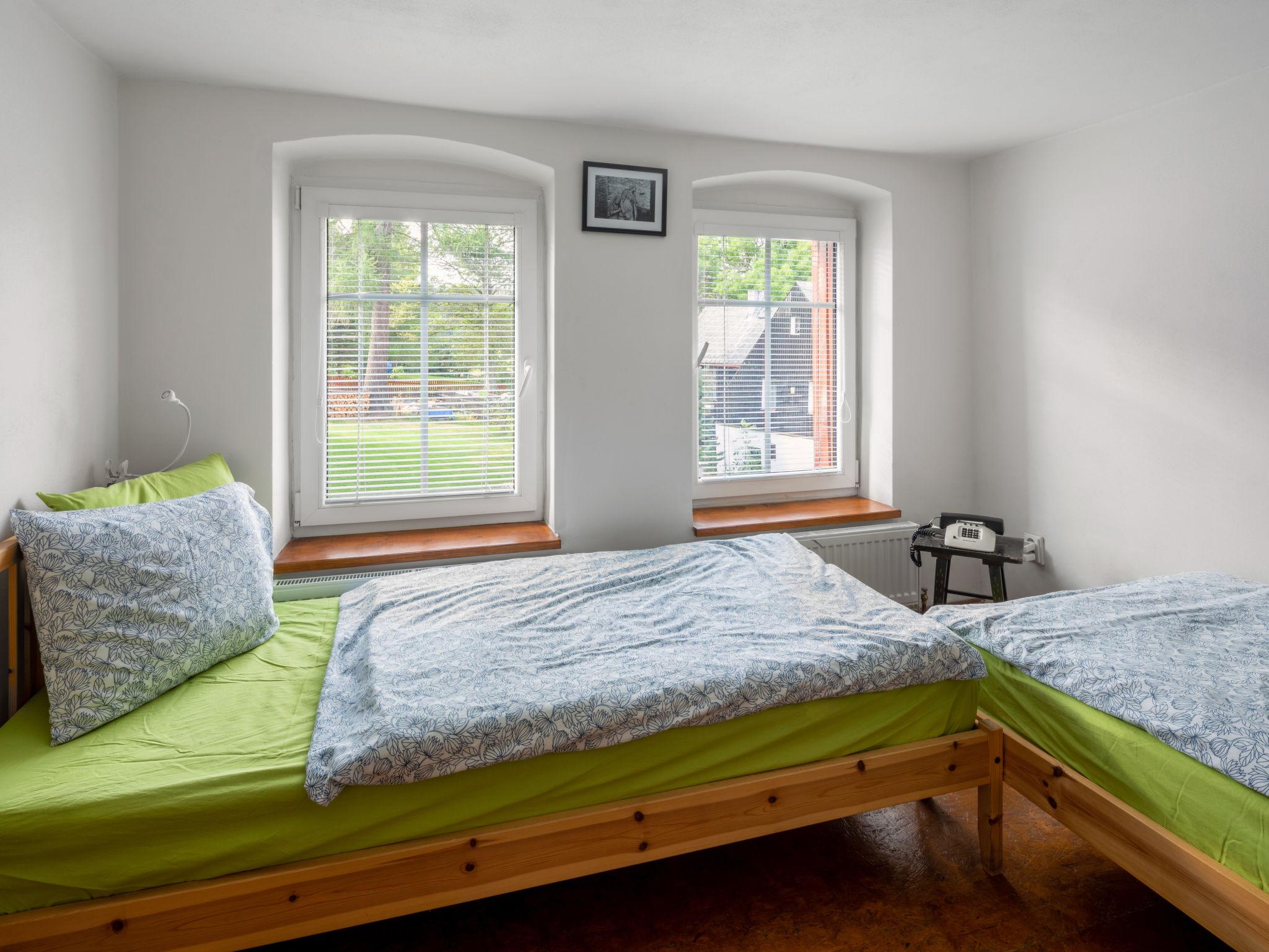 Foto 14 - Haus mit 5 Schlafzimmern in Kovářská mit garten