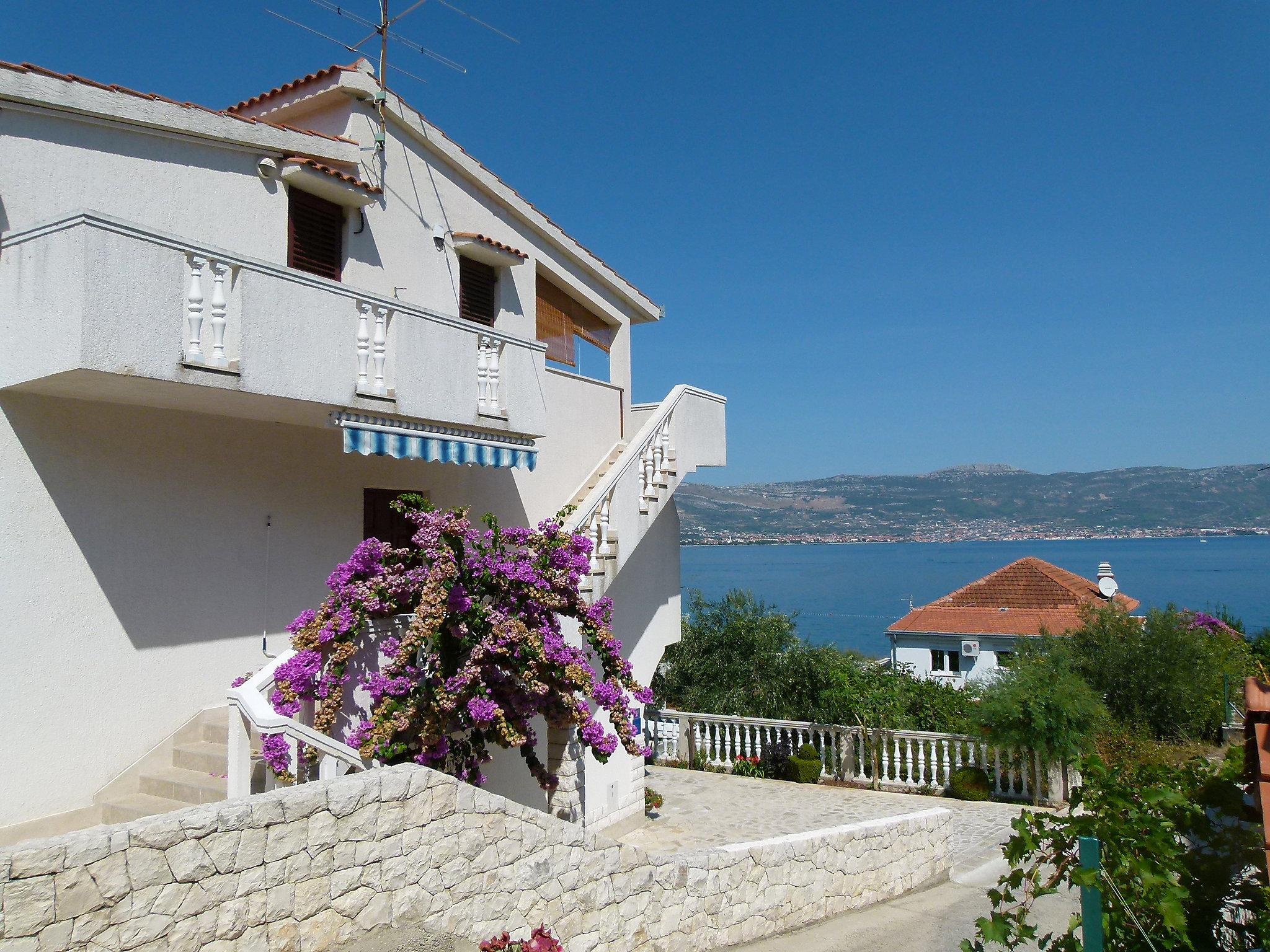 Photo 1 - Appartement de 1 chambre à Split avec vues à la mer