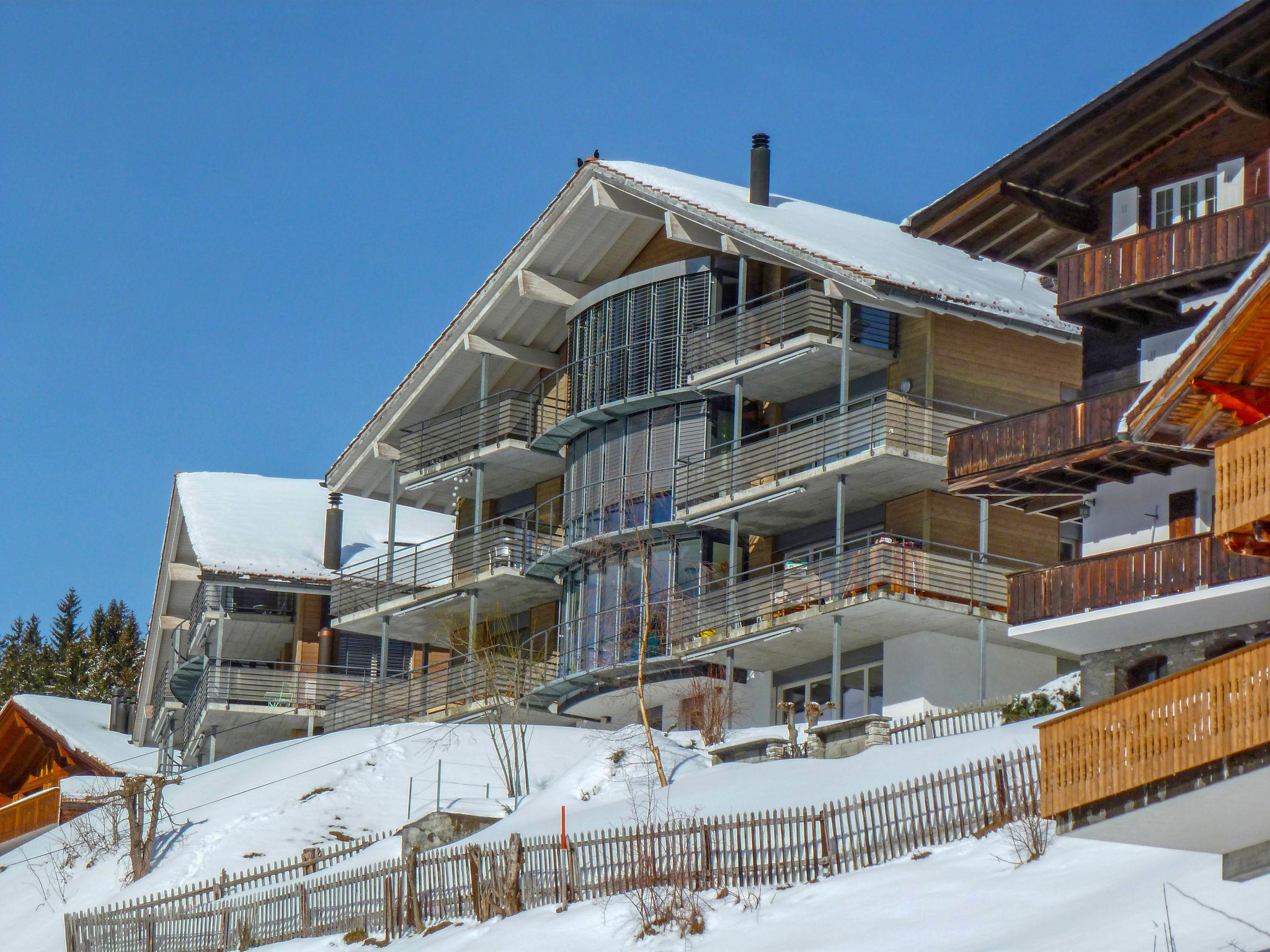 Foto 16 - Apartamento en Lauterbrunnen con jardín y vistas a la montaña