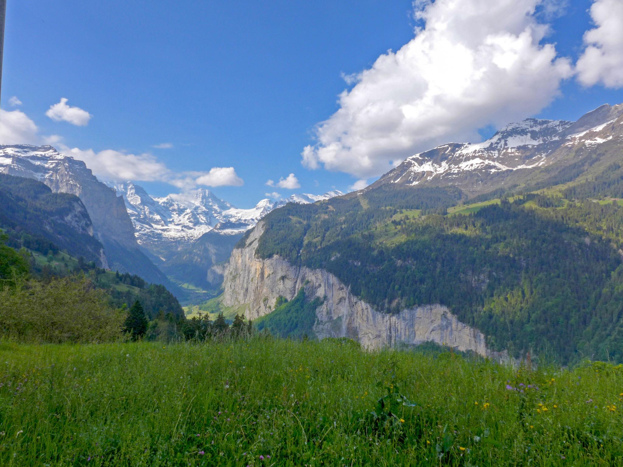 Foto 12 - Appartamento a Lauterbrunnen con giardino