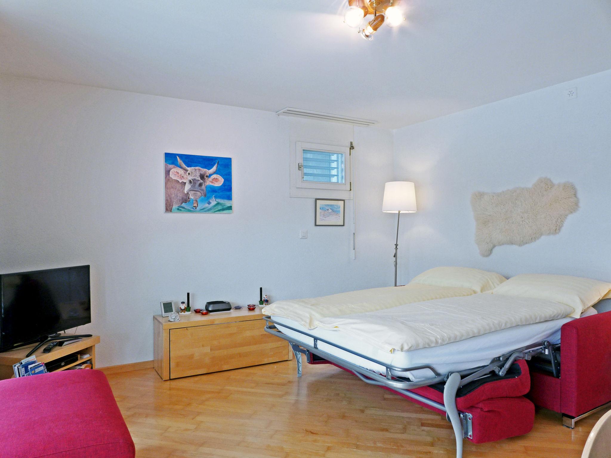 Foto 7 - Apartamento em Lauterbrunnen com jardim