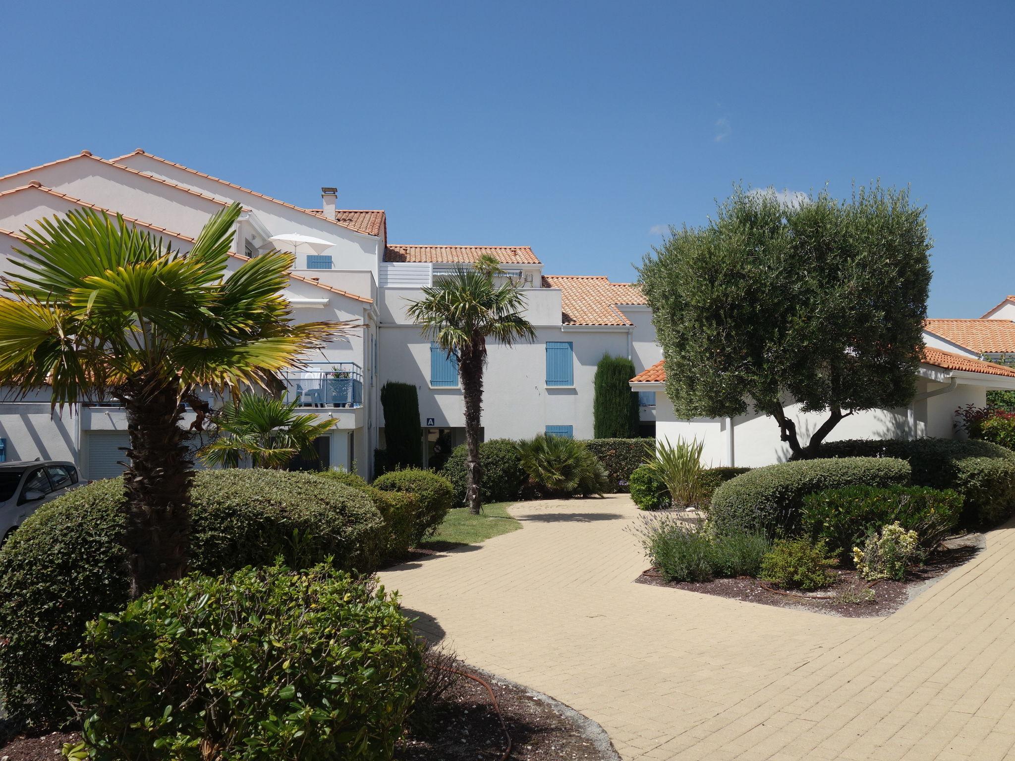 Foto 20 - Casa con 2 camere da letto a Vaux-sur-Mer con piscina e vista mare