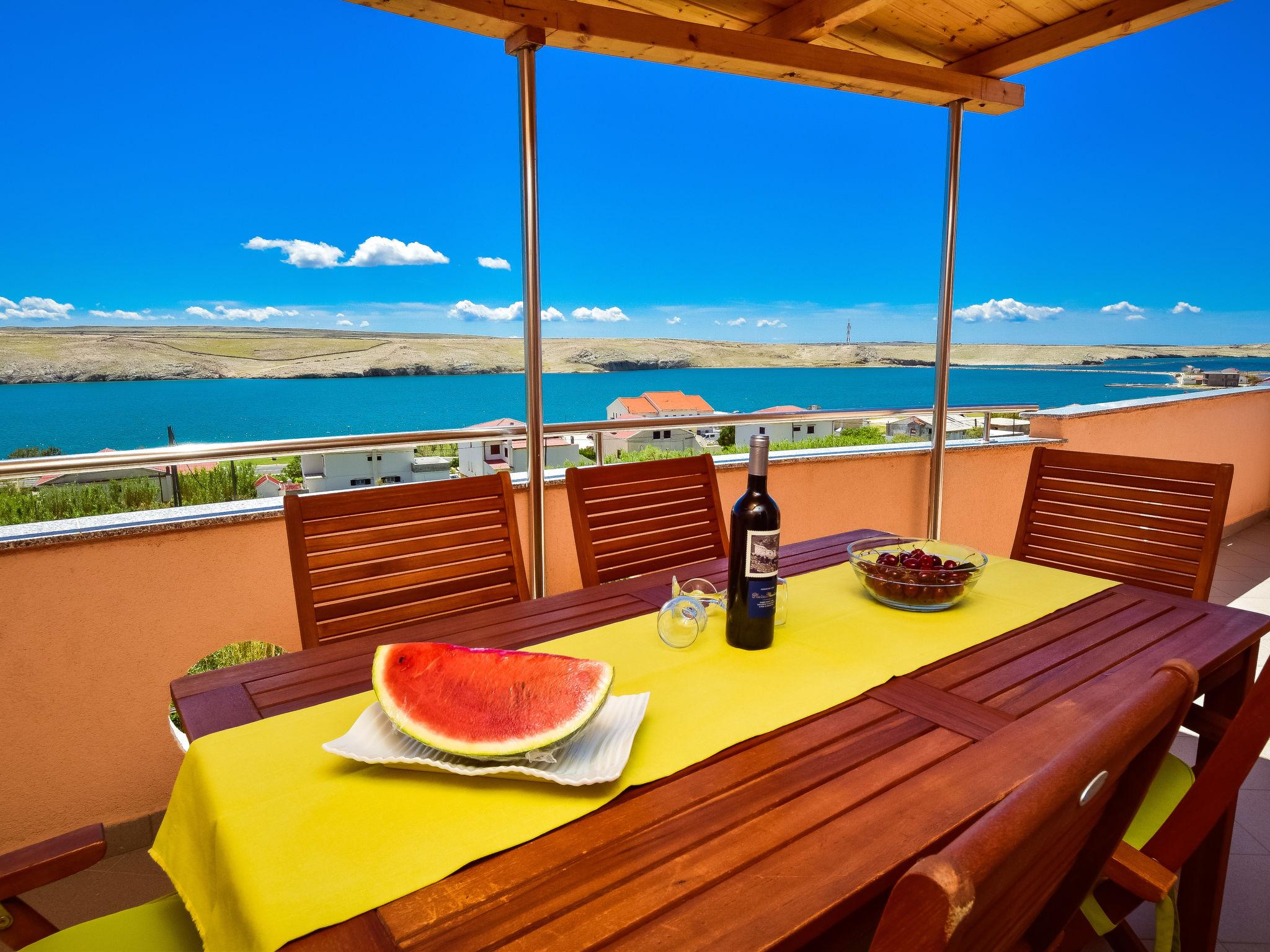 Foto 6 - Apartment mit 2 Schlafzimmern in Pag mit schwimmbad und blick aufs meer