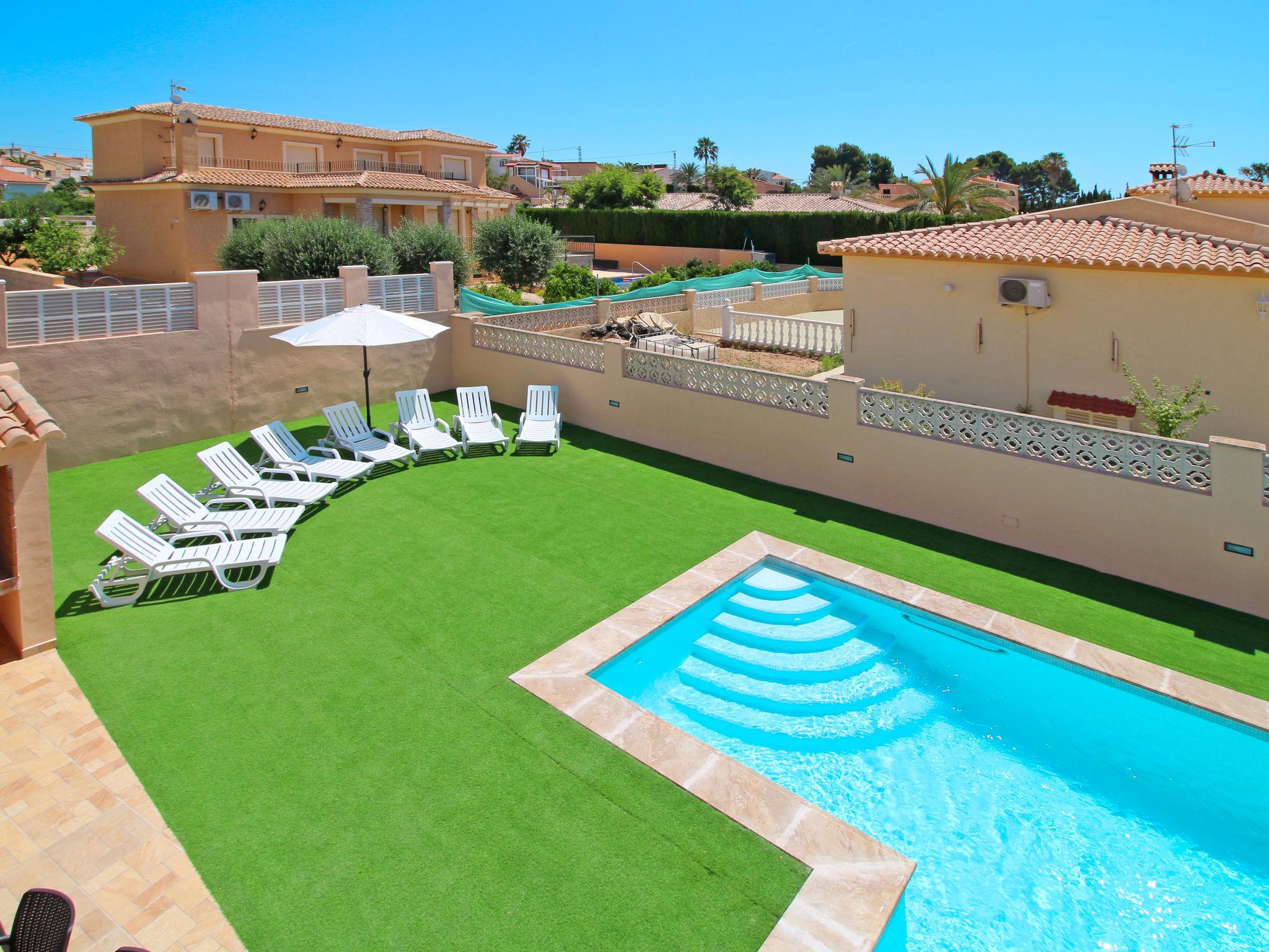 Photo 31 - 8 bedroom House in Calp with private pool and garden