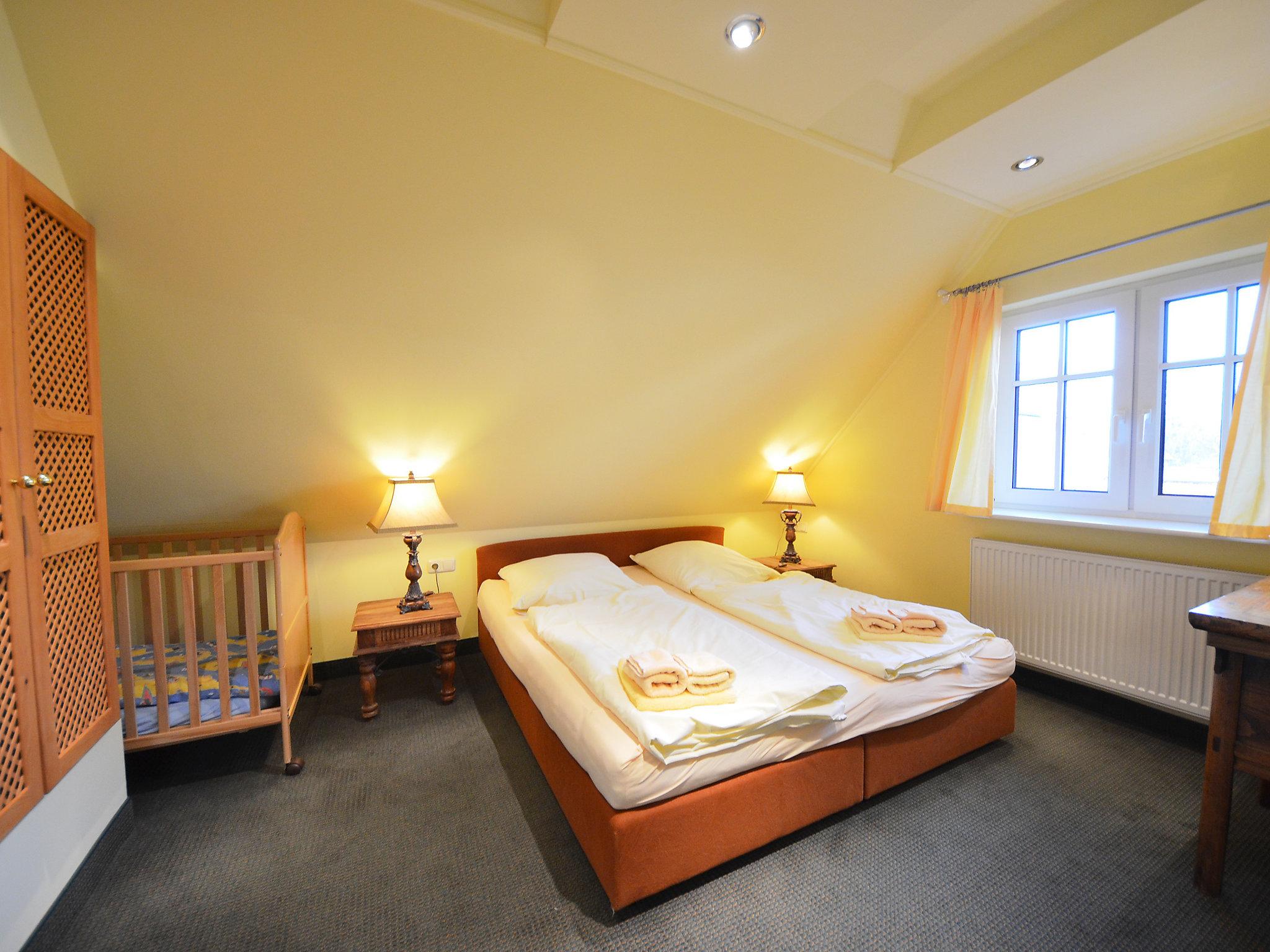 Foto 16 - Casa con 2 camere da letto a Mönchgut con terrazza e vista mare
