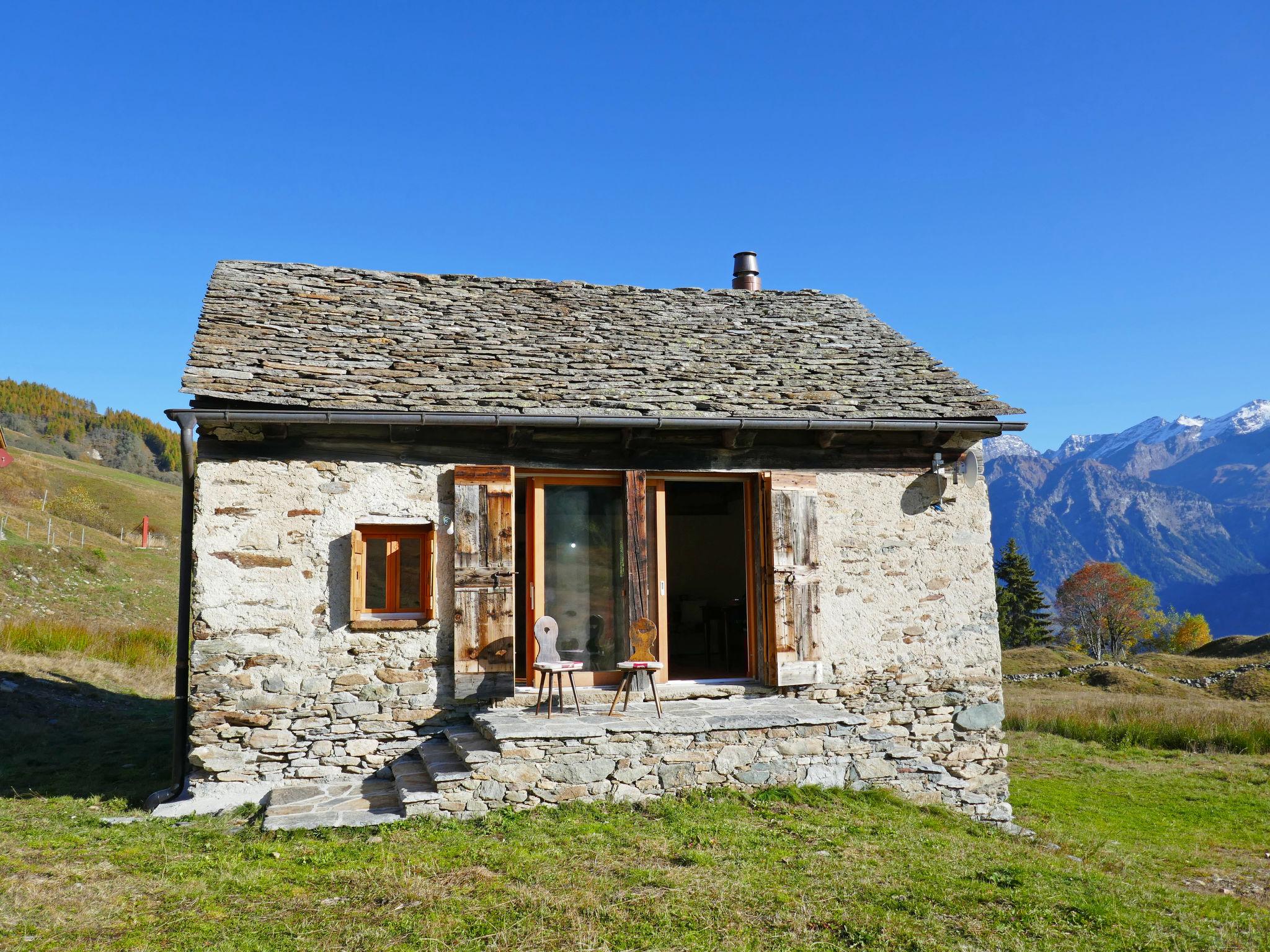 Foto 11 - Haus mit 1 Schlafzimmer in Acquarossa mit terrasse und blick auf die berge