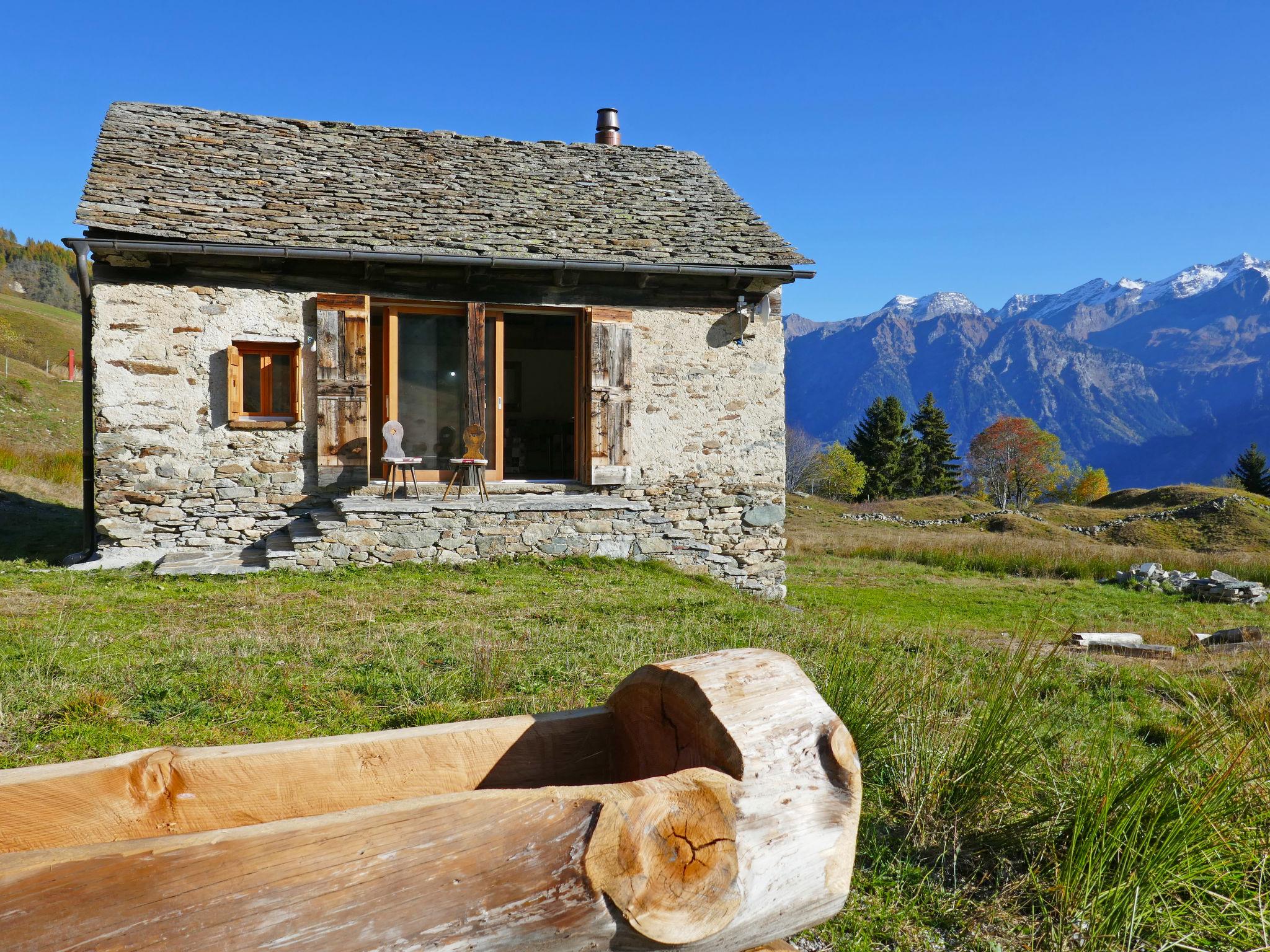 Foto 6 - Casa con 1 camera da letto a Acquarossa con terrazza e vista sulle montagne