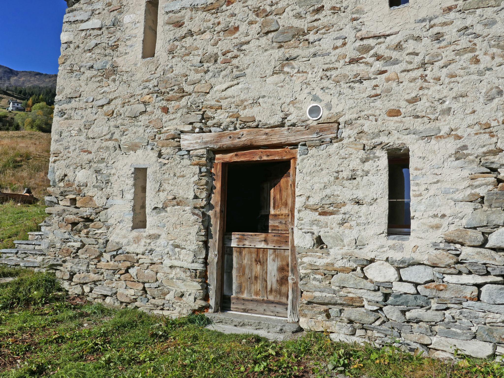 Photo 14 - Maison de 1 chambre à Acquarossa avec terrasse et vues sur la montagne