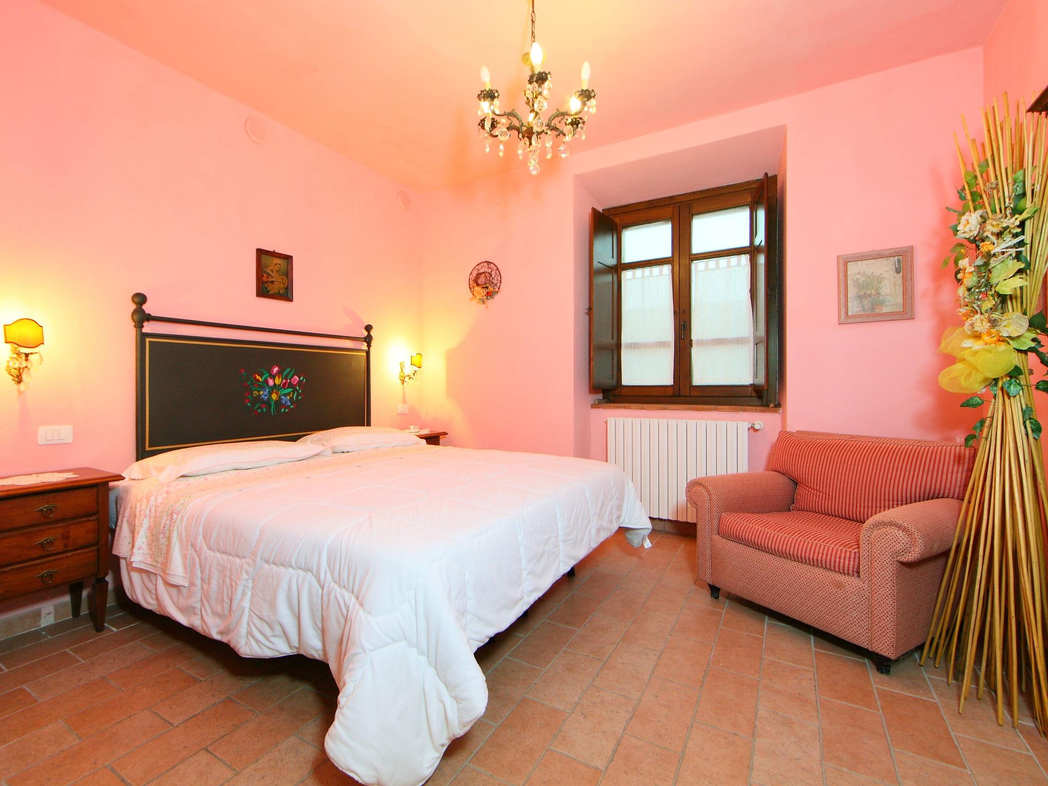 Photo 12 - 2 bedroom Apartment in Acquapendente with swimming pool and garden