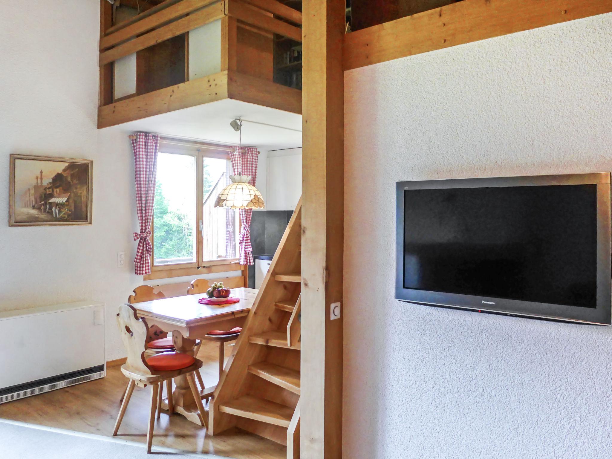 Foto 8 - Apartamento de 2 habitaciones en Grindelwald