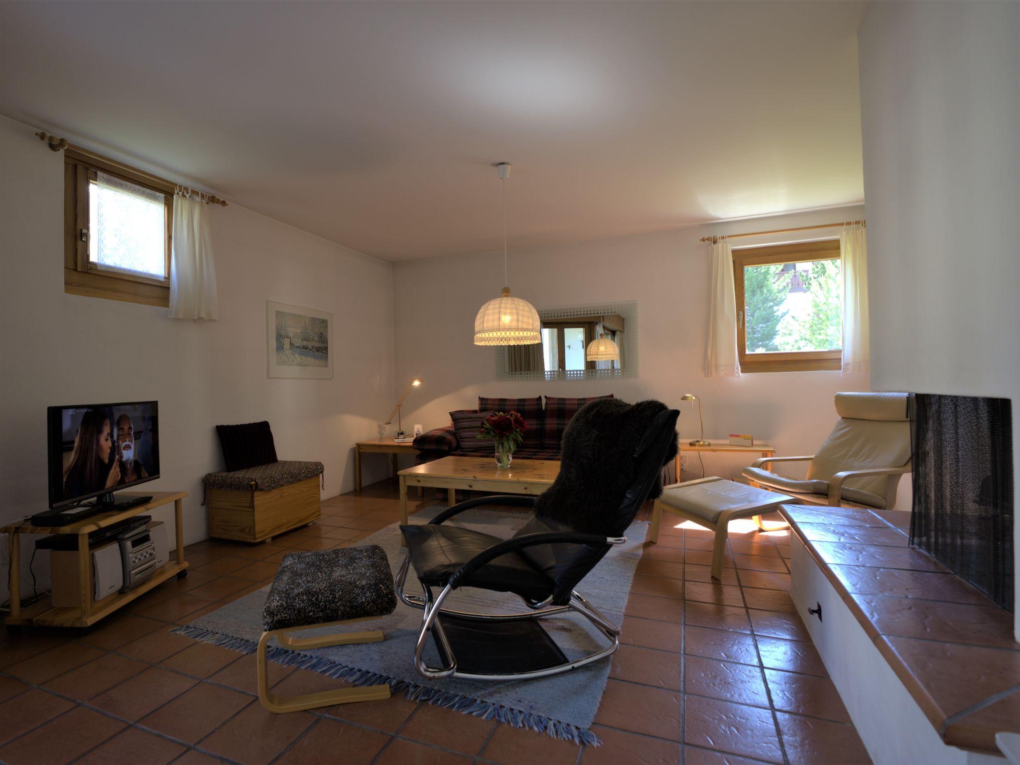 Photo 6 - 1 bedroom Apartment in Sankt Moritz with garden