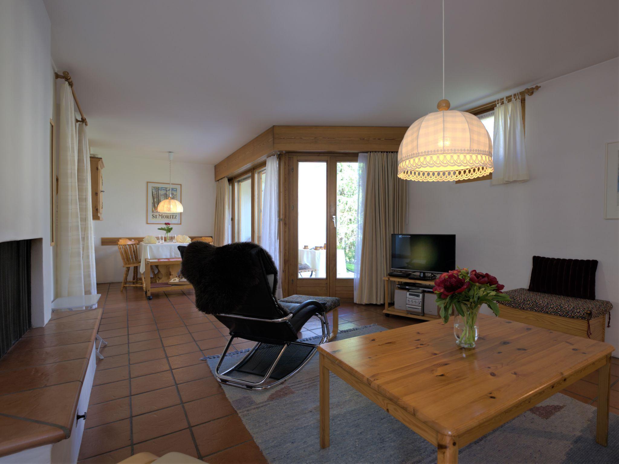 Foto 9 - Apartamento de 1 quarto em Sankt Moritz com jardim