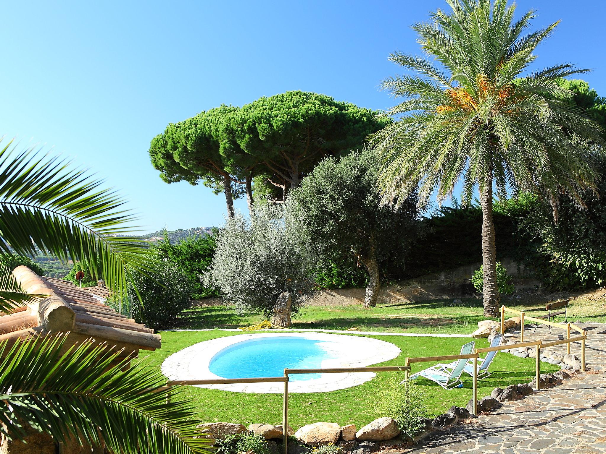 Foto 17 - Casa con 3 camere da letto a Castell-Platja d'Aro con piscina e vista mare