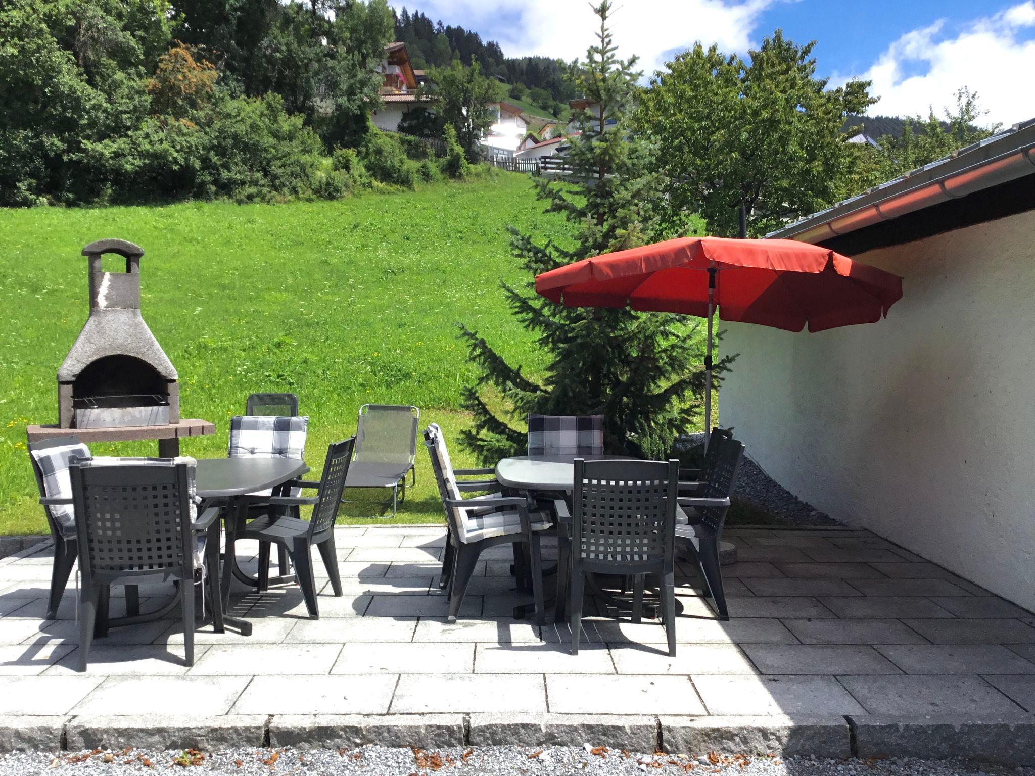 Photo 2 - Maison de 4 chambres à Fließ avec jardin et terrasse