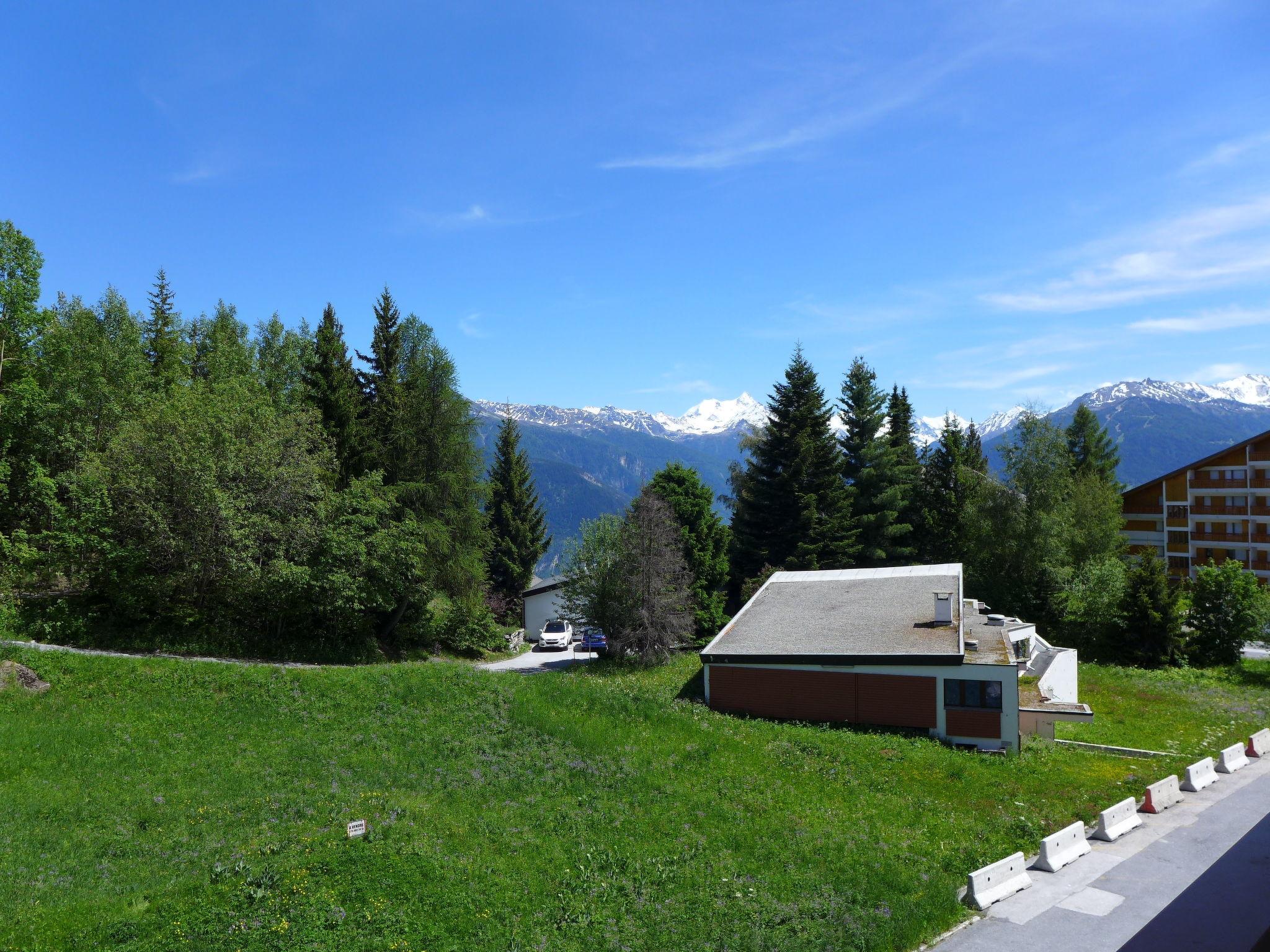 Foto 16 - Appartamento con 3 camere da letto a Crans-Montana con vista sulle montagne