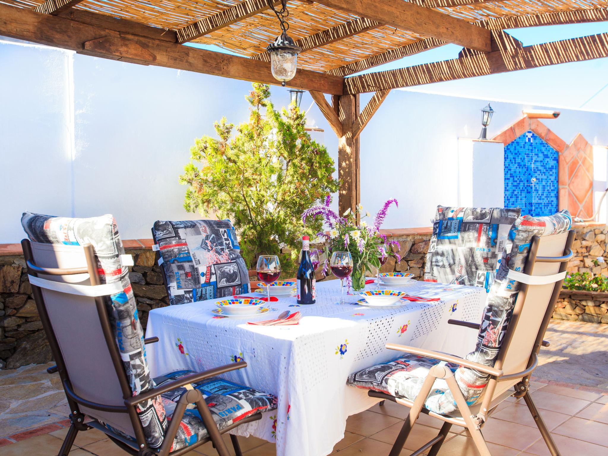 Photo 3 - Maison de 3 chambres à Torrox avec piscine privée et vues à la mer