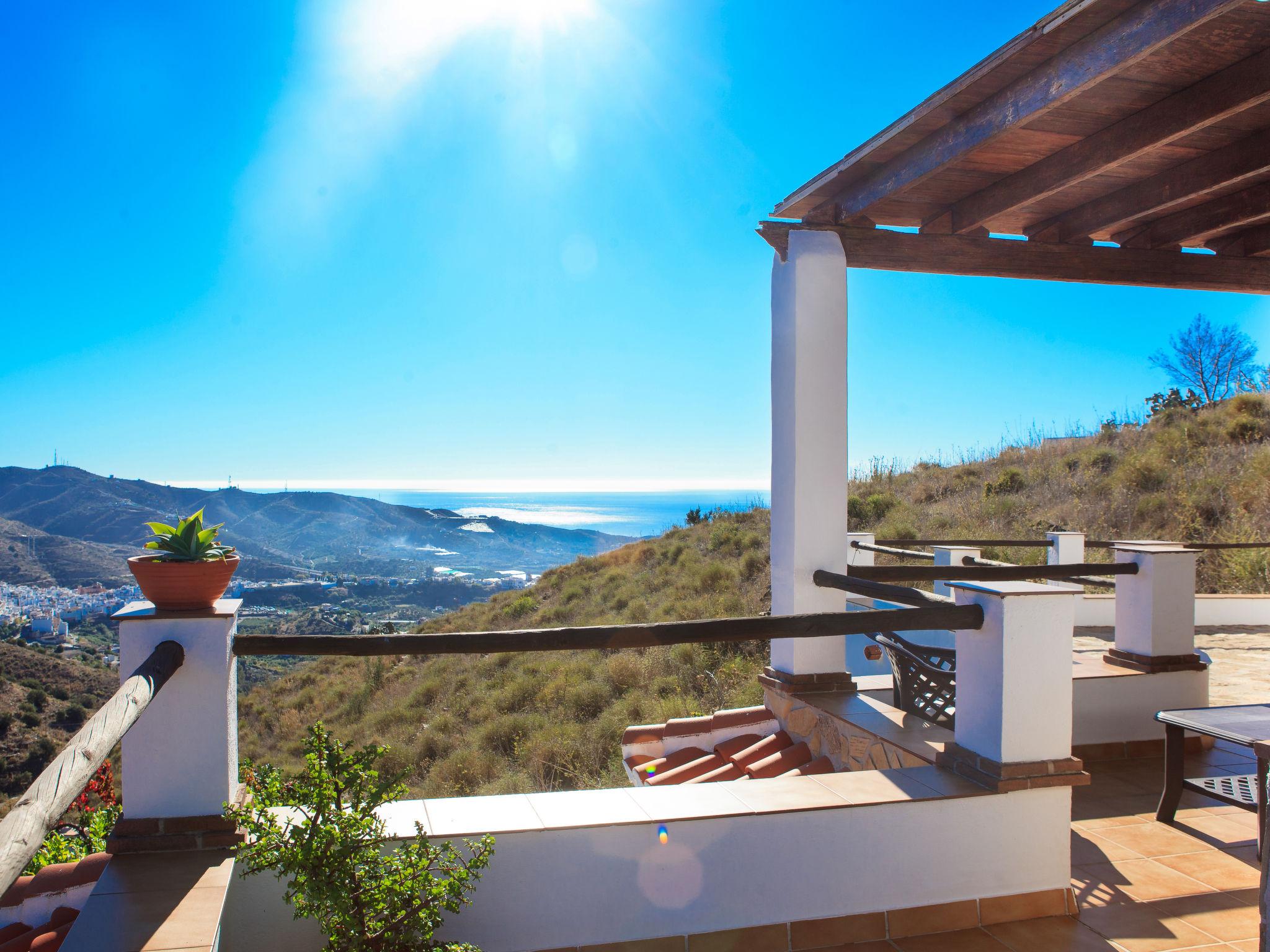 Photo 4 - Maison de 3 chambres à Torrox avec piscine privée et vues à la mer