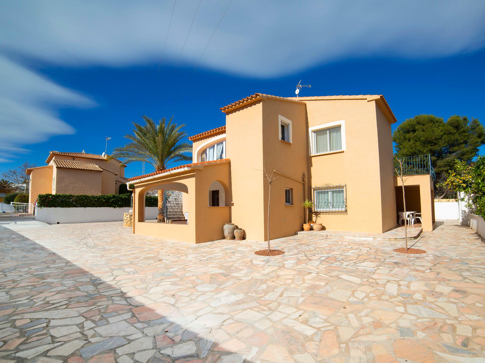 Foto 15 - Casa de 5 habitaciones en Calpe con piscina privada y jardín