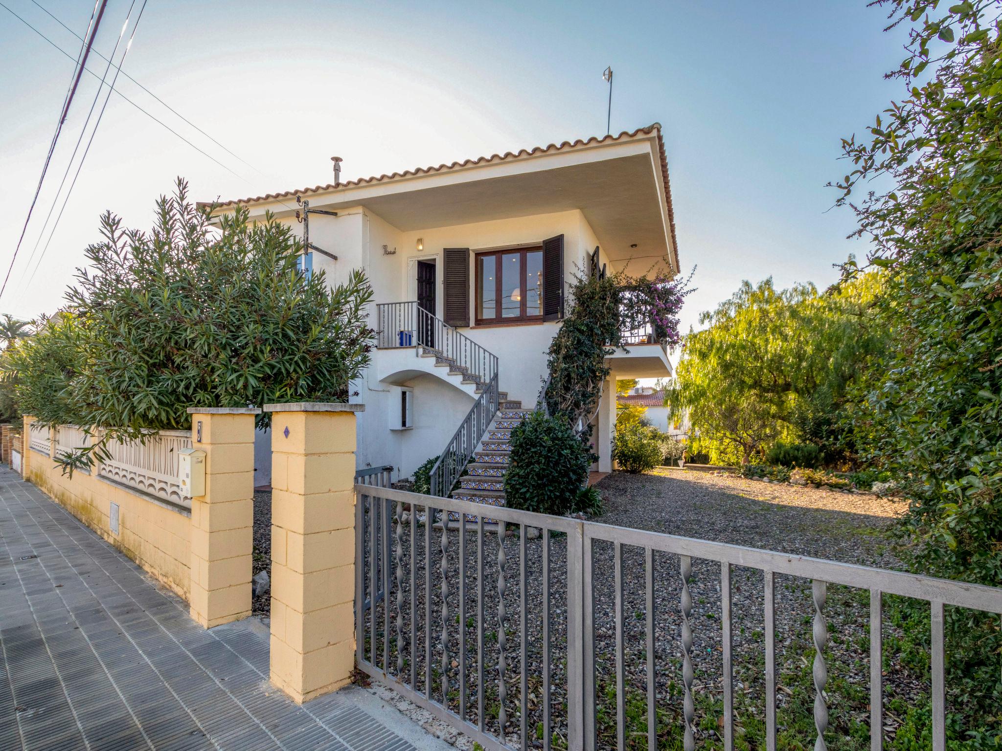 Foto 5 - Casa de 2 habitaciones en Torredembarra con jardín y vistas al mar