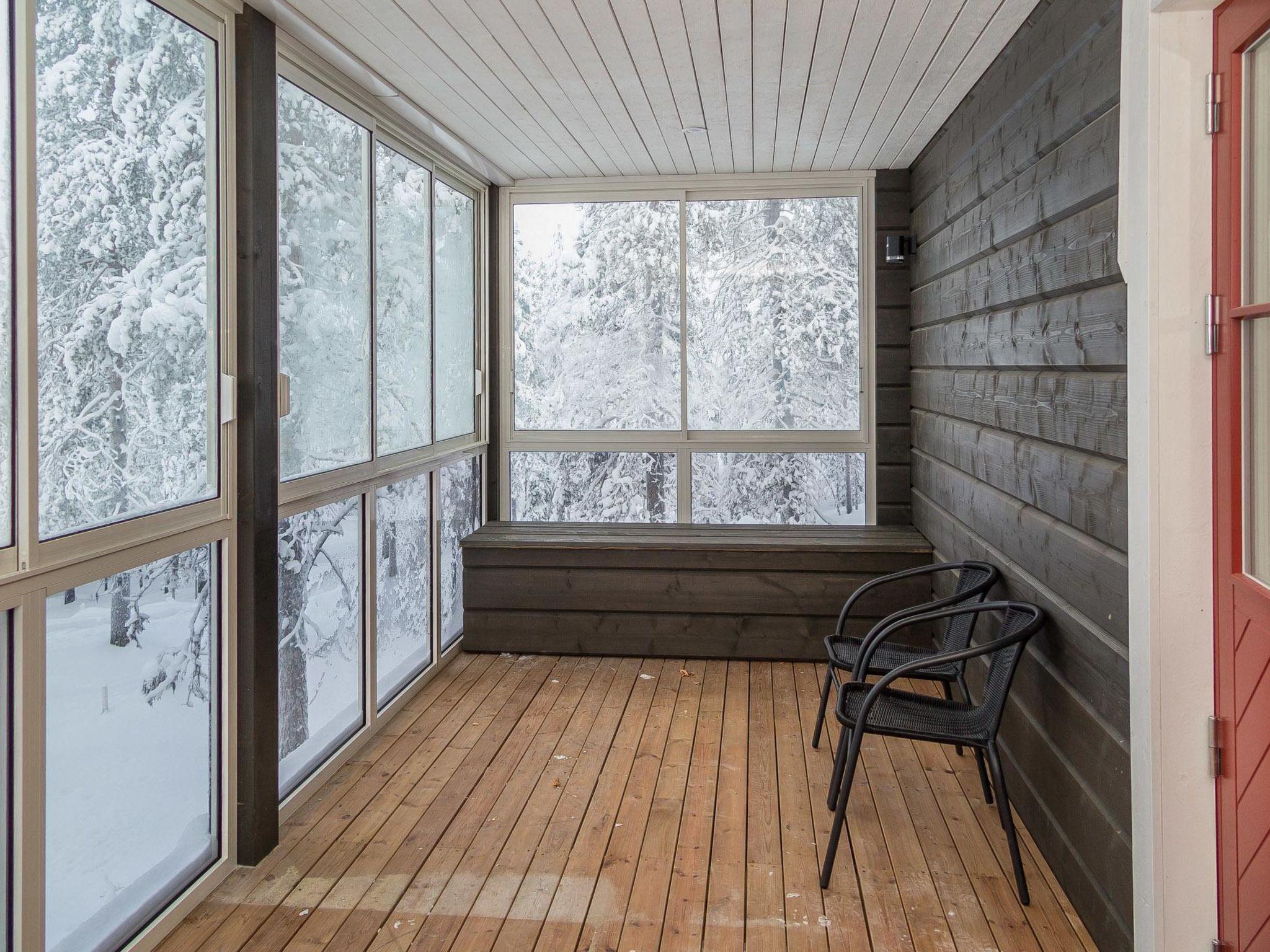 Foto 25 - Casa de 3 habitaciones en Kolari con sauna y vistas a la montaña