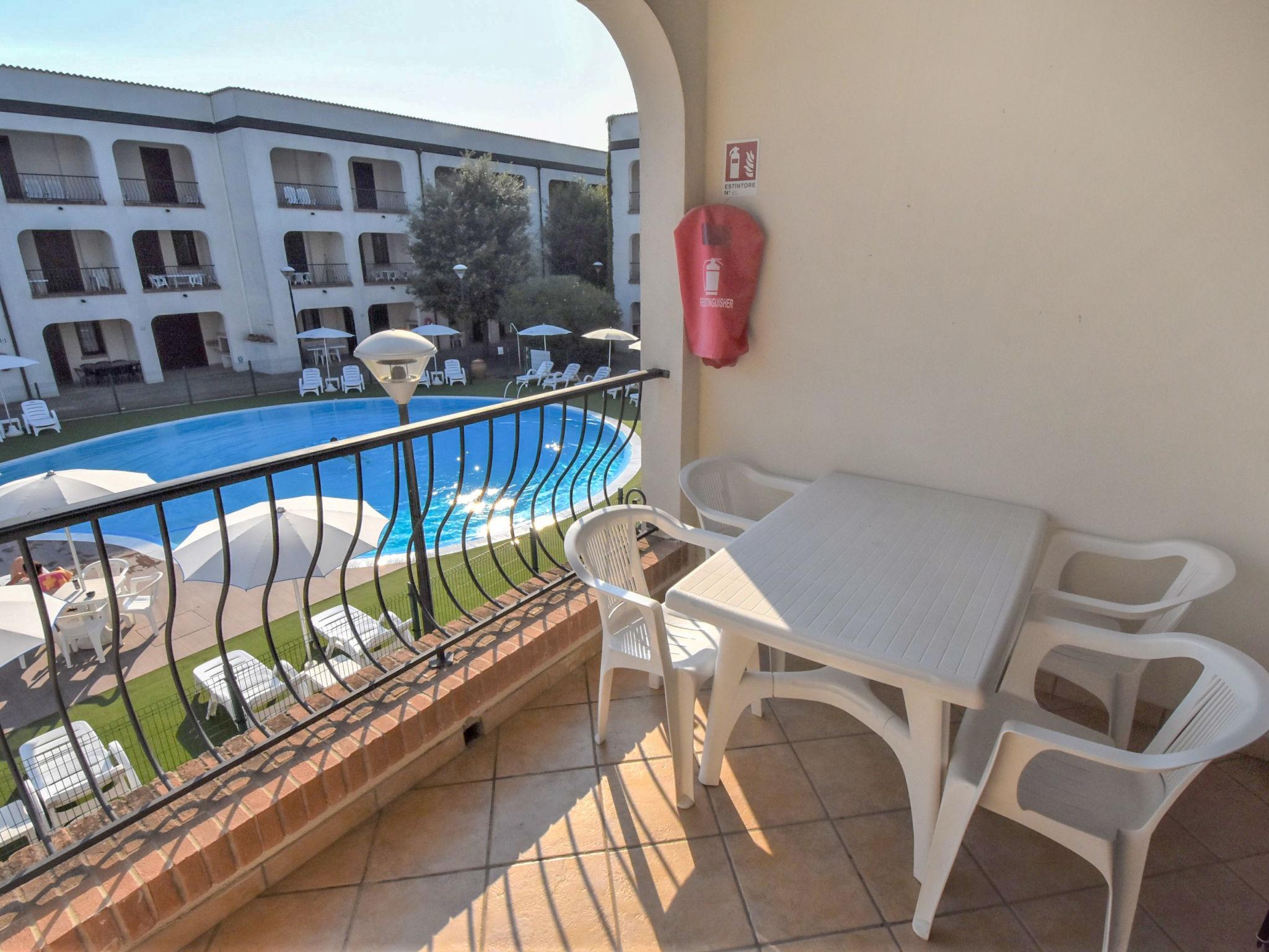 Foto 1 - Apartamento de 2 quartos em Comacchio com piscina e jardim