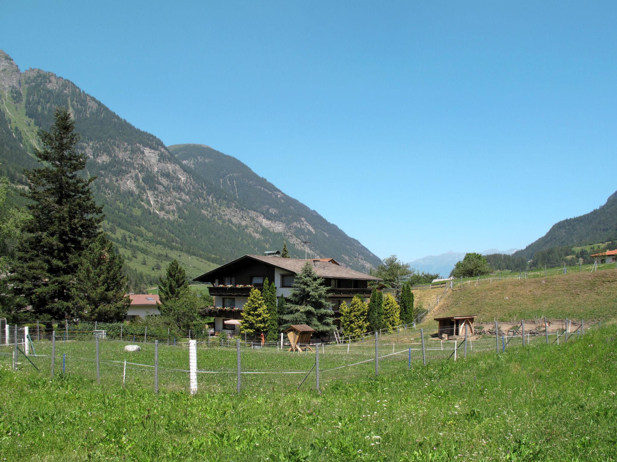 Foto 4 - Apartment mit 3 Schlafzimmern in Pfunds mit blick auf die berge