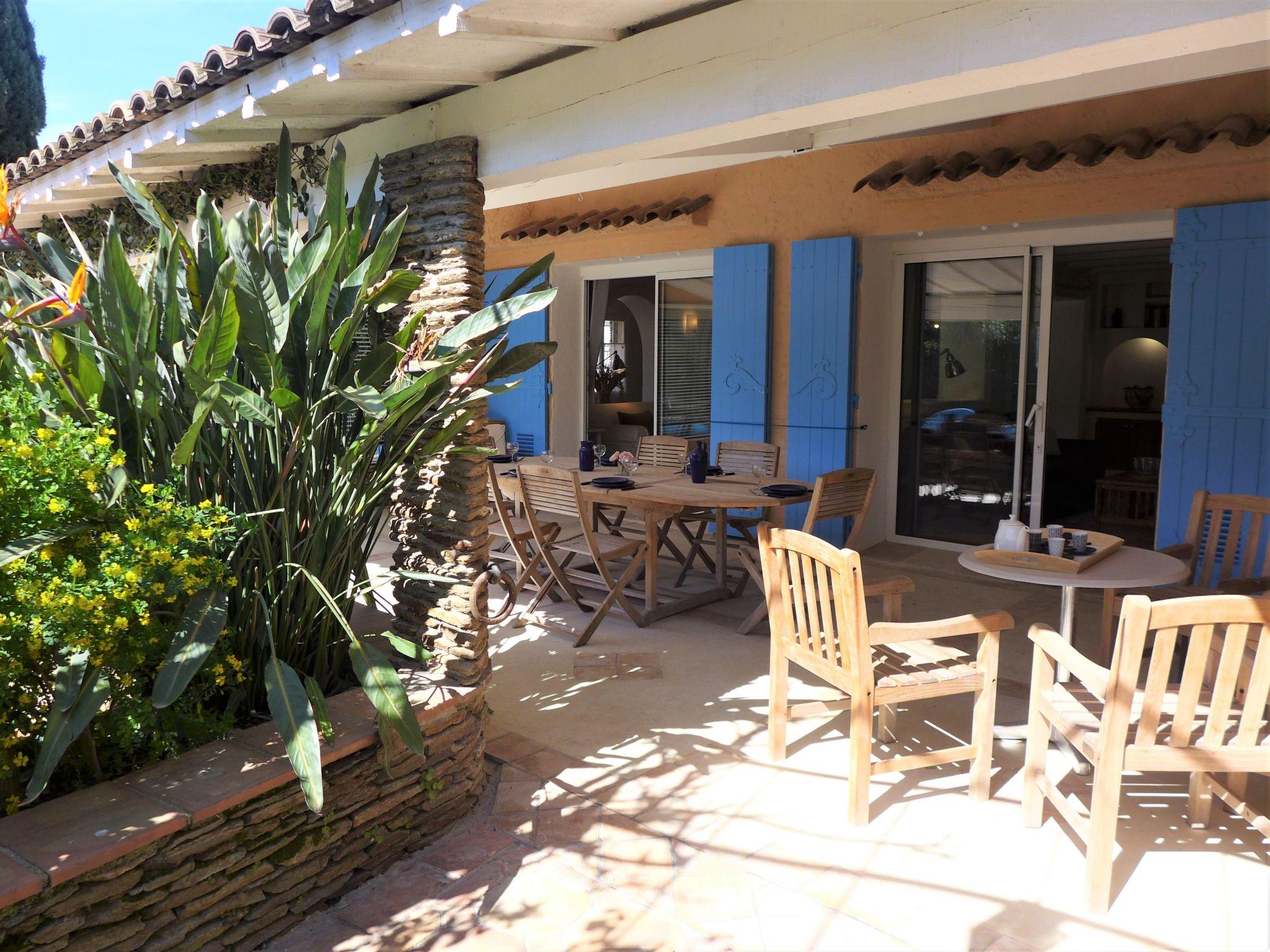 Foto 20 - Casa con 3 camere da letto a Sainte-Maxime con piscina privata e vista mare