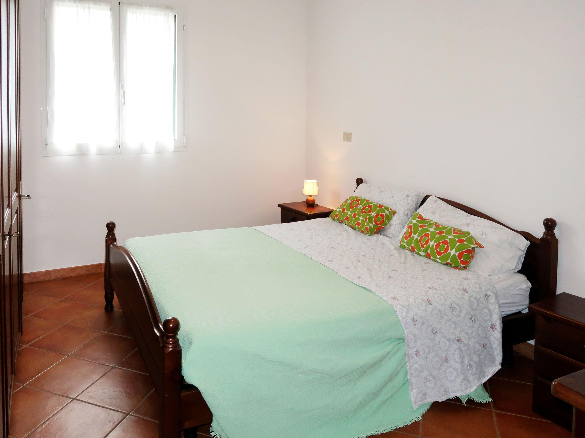 Foto 5 - Apartamento de 2 habitaciones en Diano Castello con piscina y jardín