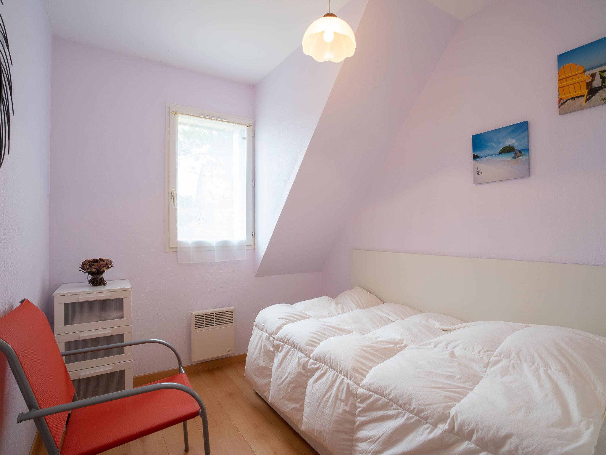 Foto 9 - Appartamento con 2 camere da letto a Cabourg con vista mare