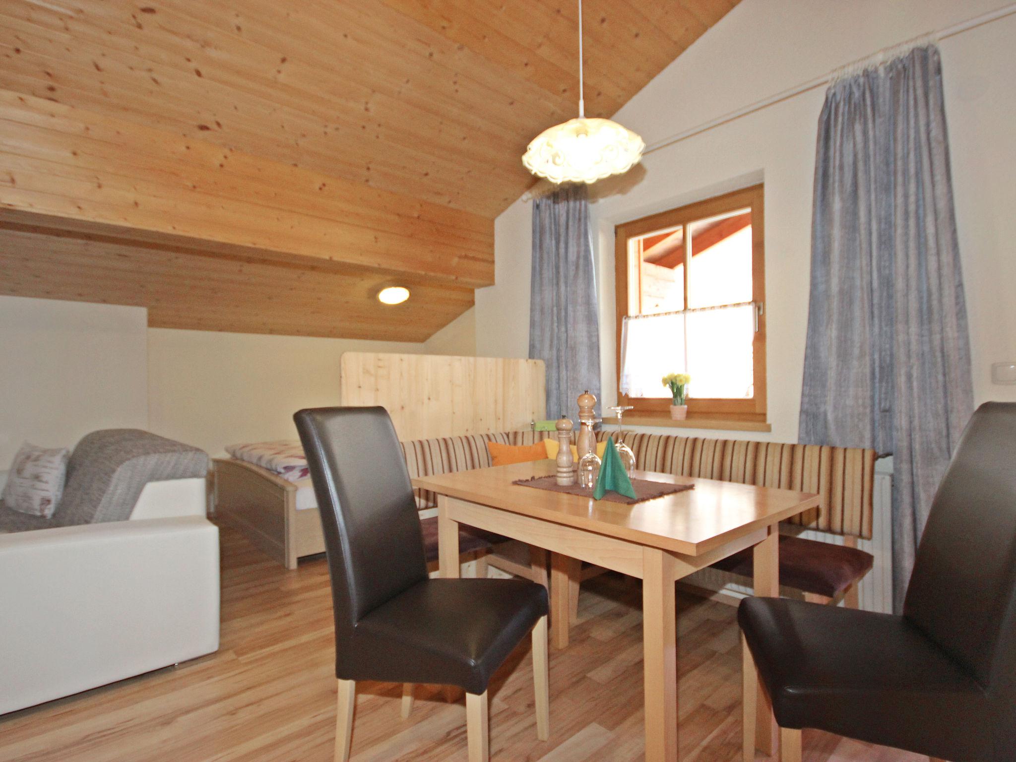 Photo 8 - 1 bedroom Apartment in See with garden and mountain view