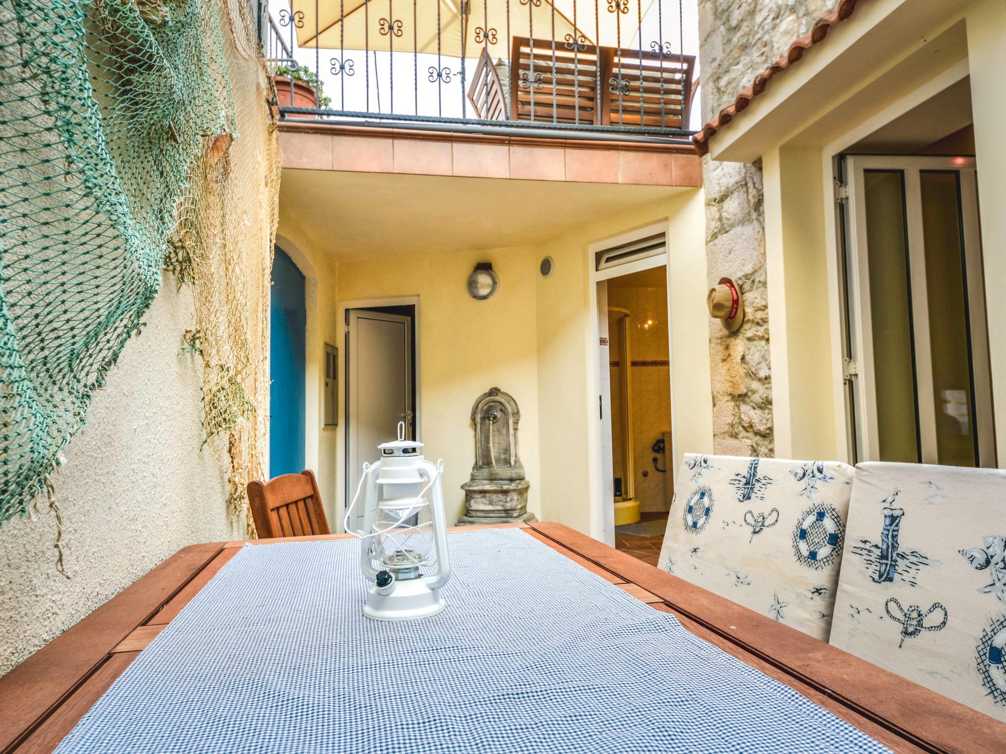 Foto 17 - Haus mit 2 Schlafzimmern in Zadar mit terrasse und blick aufs meer