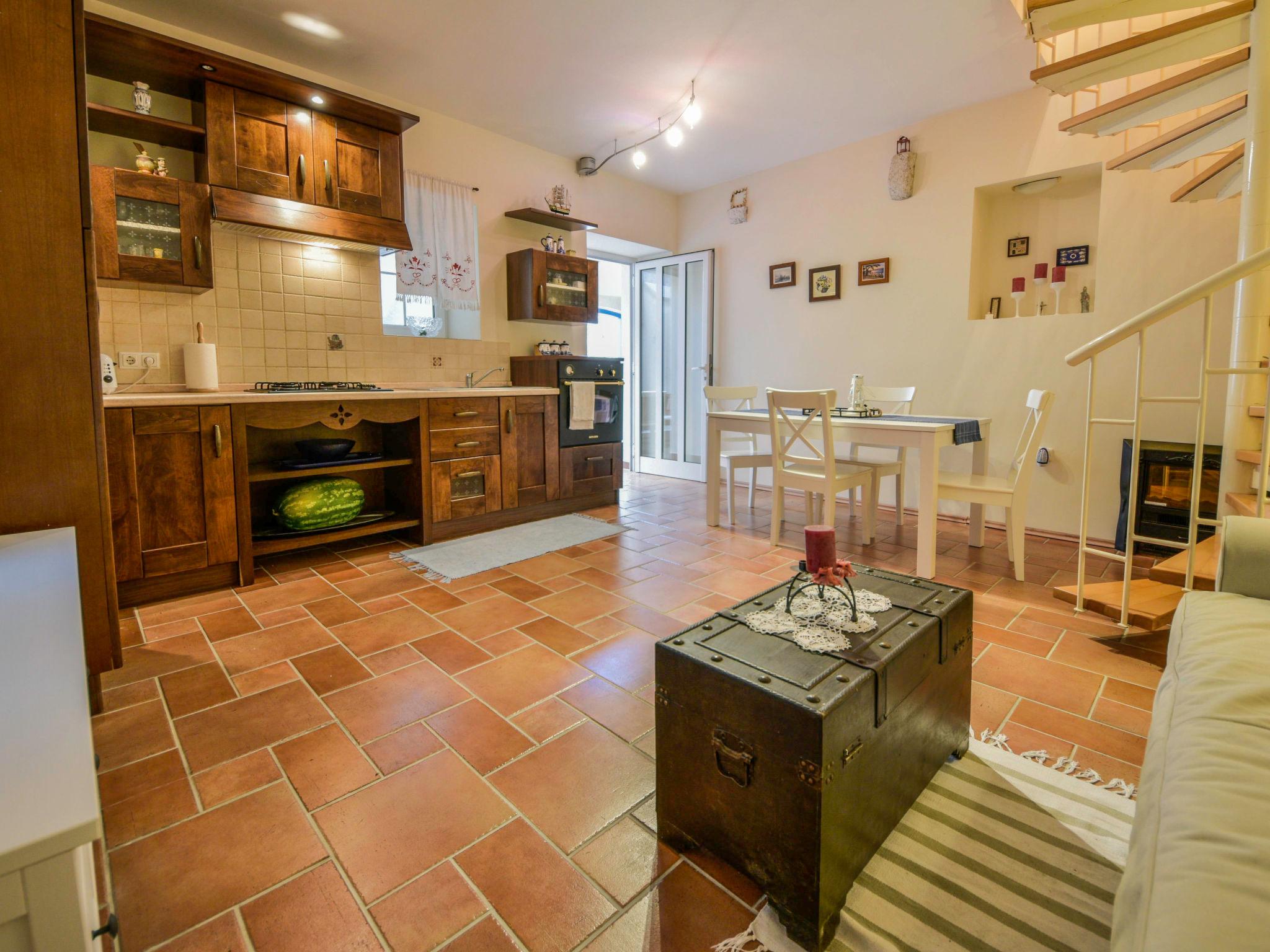 Photo 3 - 2 bedroom House in Zadar with terrace